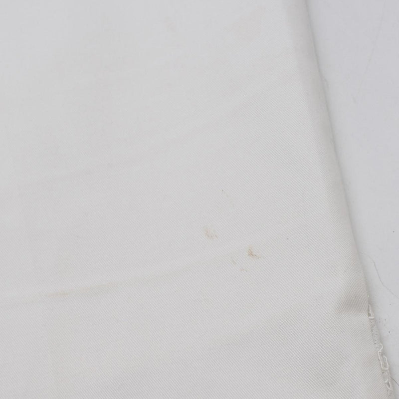 No.21 White Capri Shorts with Lace Detailing