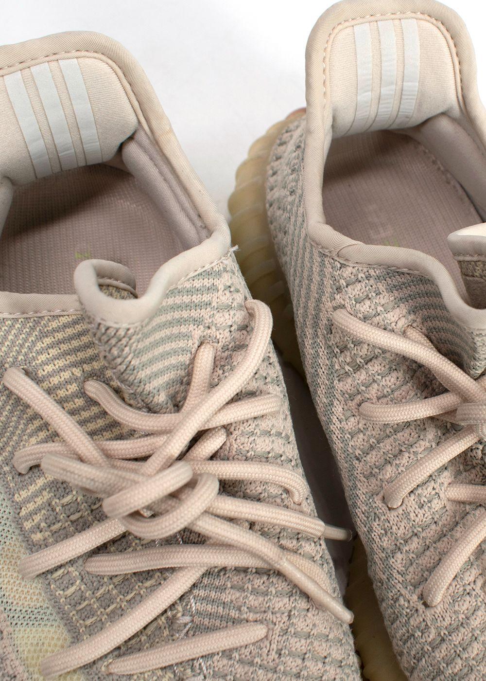 Yeezy Boost 350 V2 Citrin Lace Up Trainers