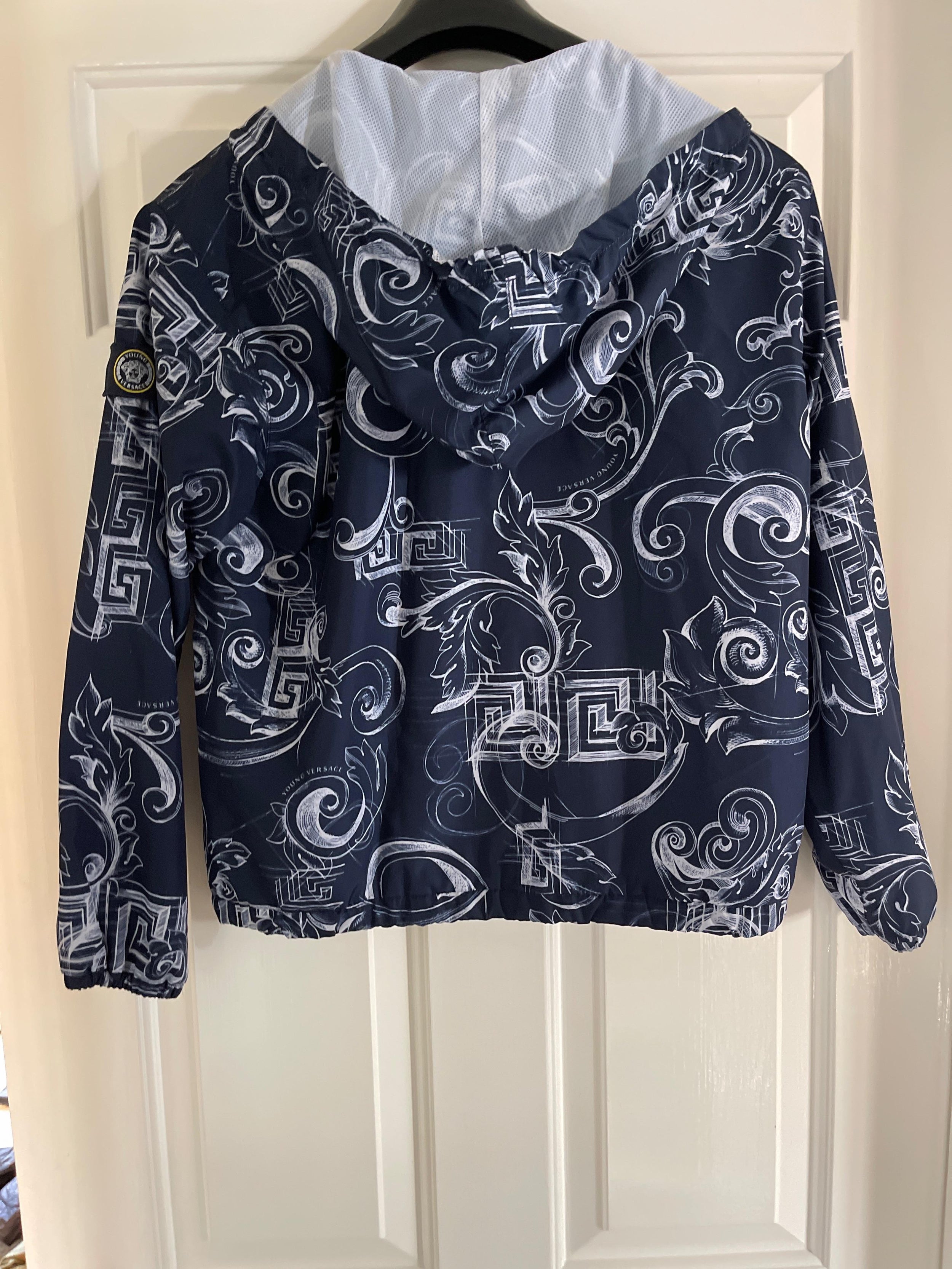Boys 8-10Y  Windbreaker Jacket with Filigree and Greek Key Pattern