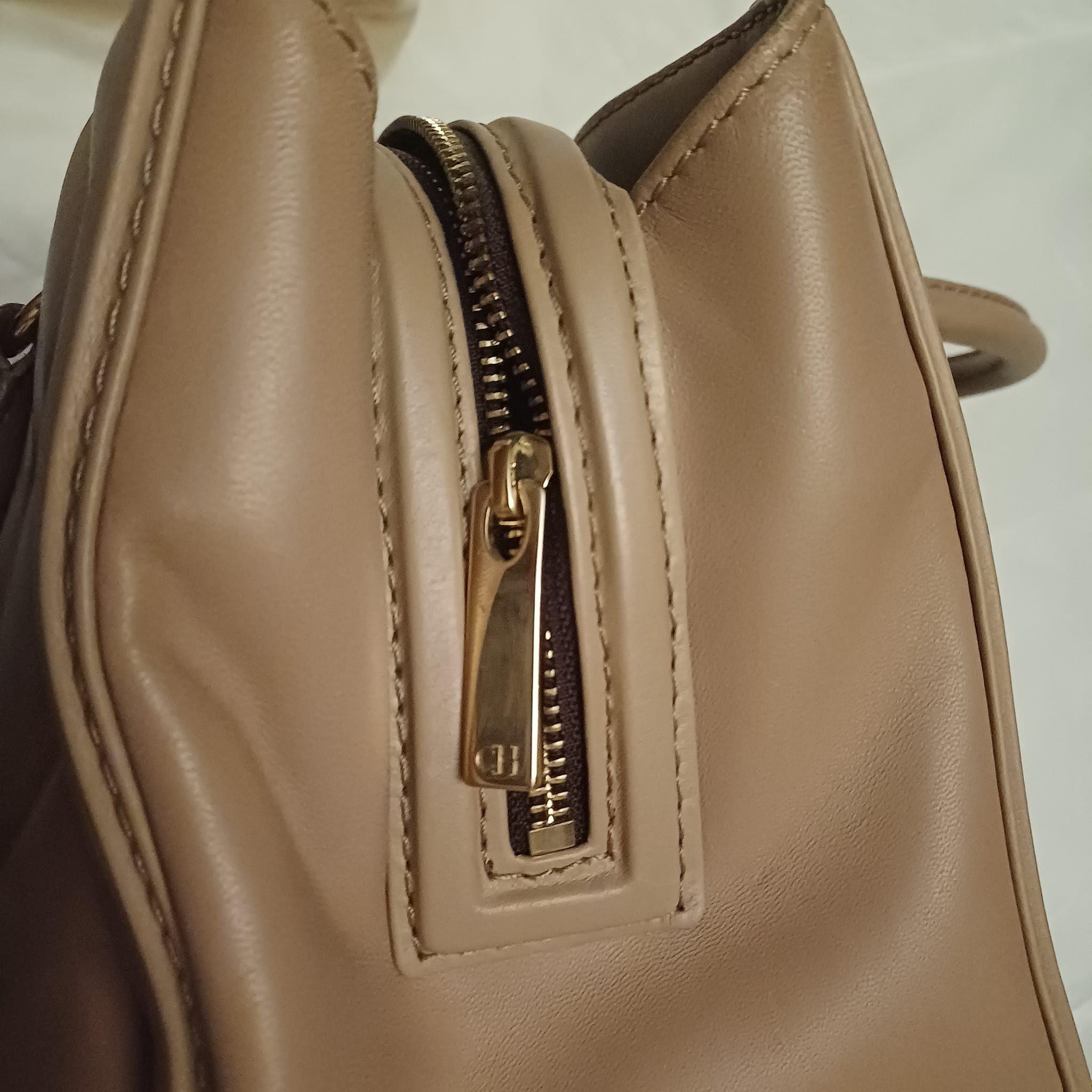 Carolina Herrera Tan Quilted Shoulder Bag