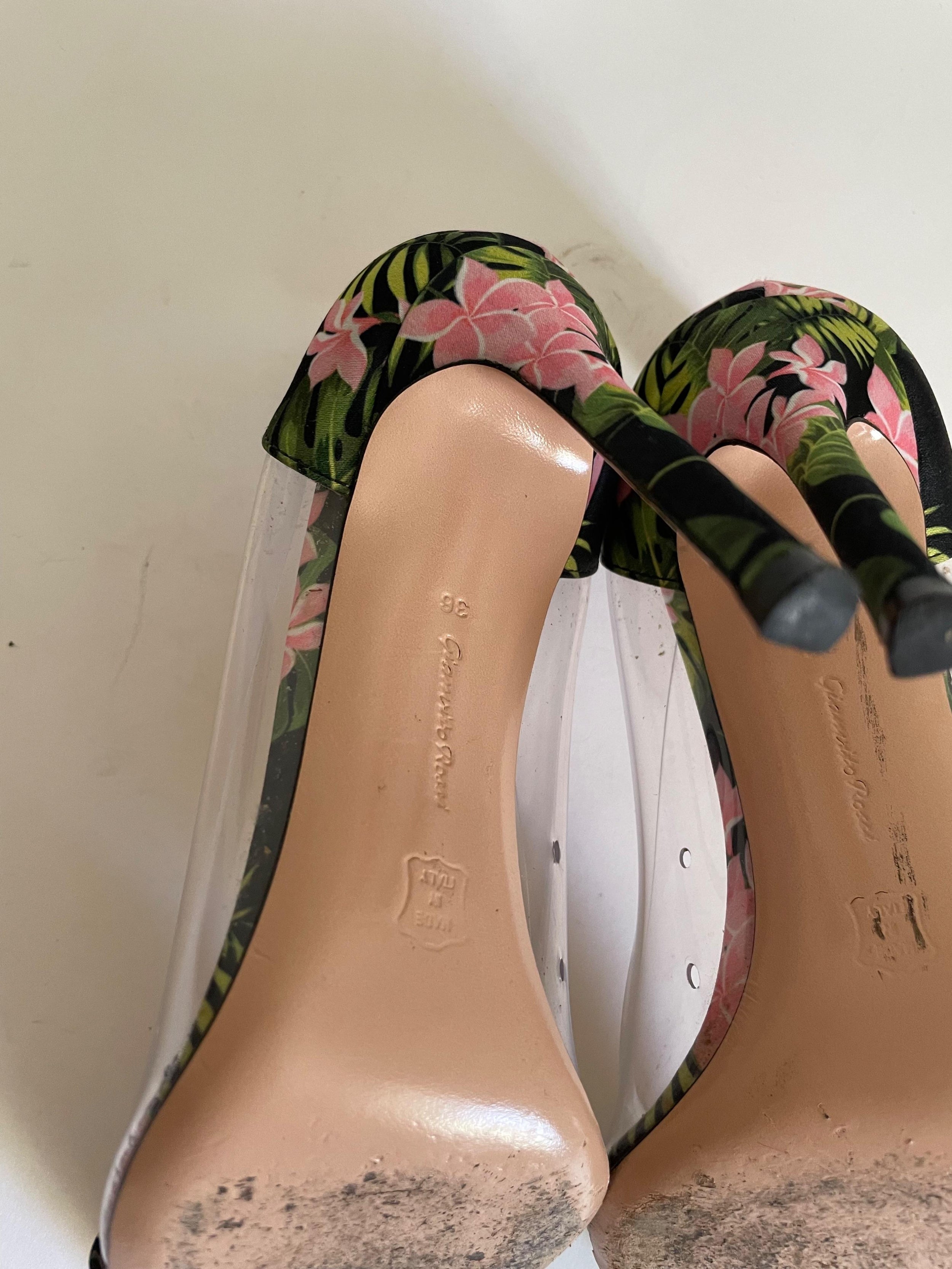 floral satin & PVC Plexi heeled pumps