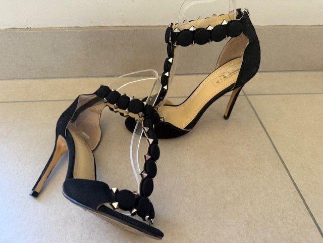 Alaia Black Suede T-Strap Bombe Sandals
