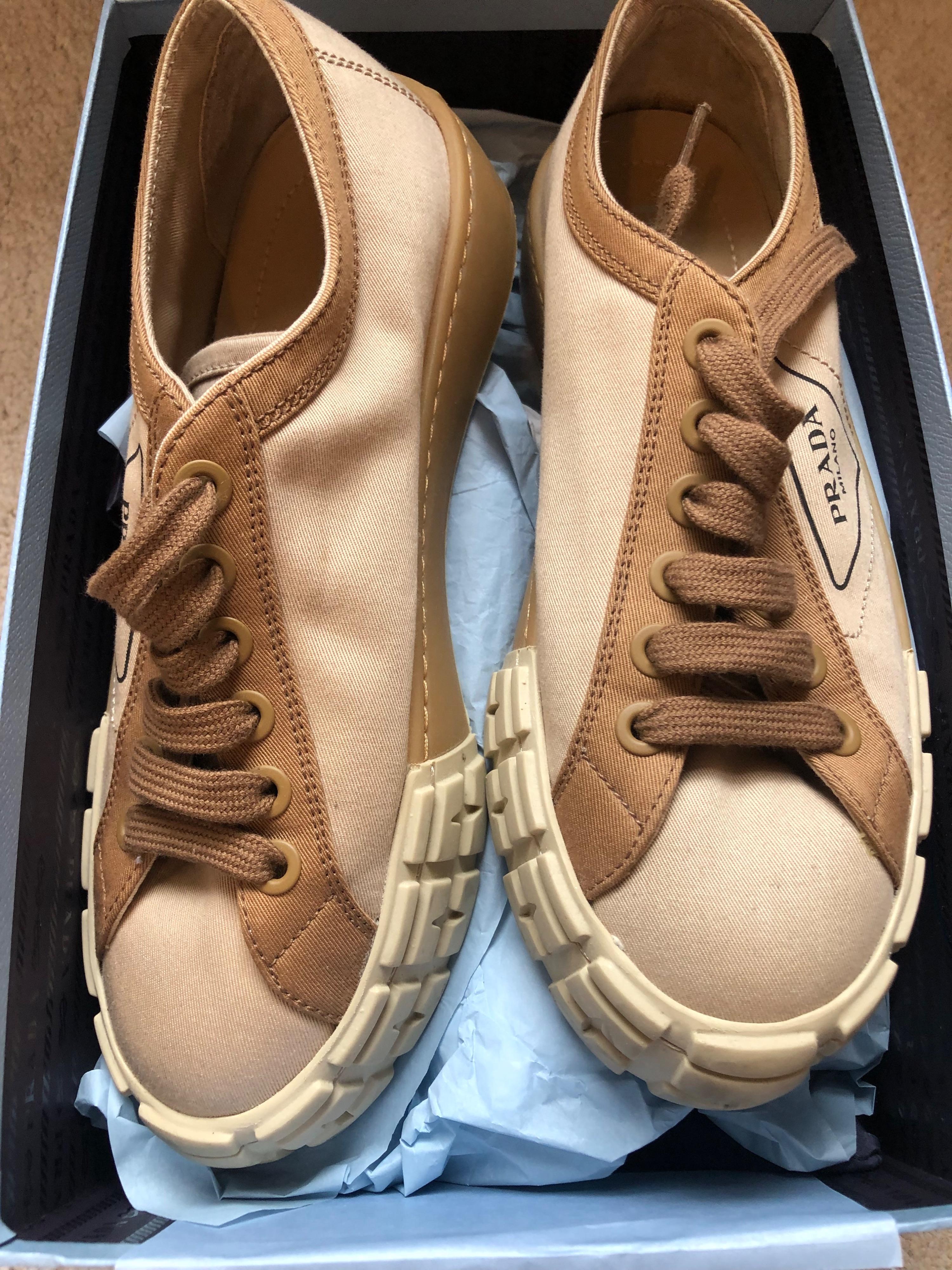Wheel Canvas Corda Khaki Low Top Sneakers