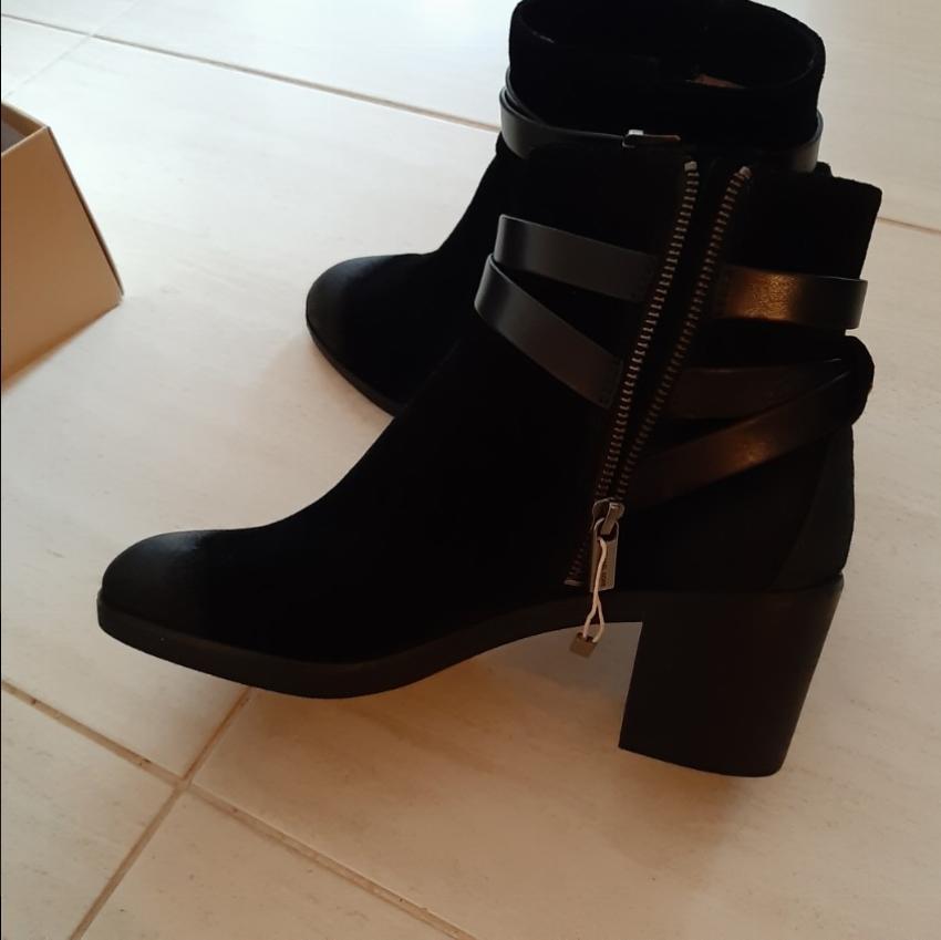 Michael Michael Kors black ankle boots