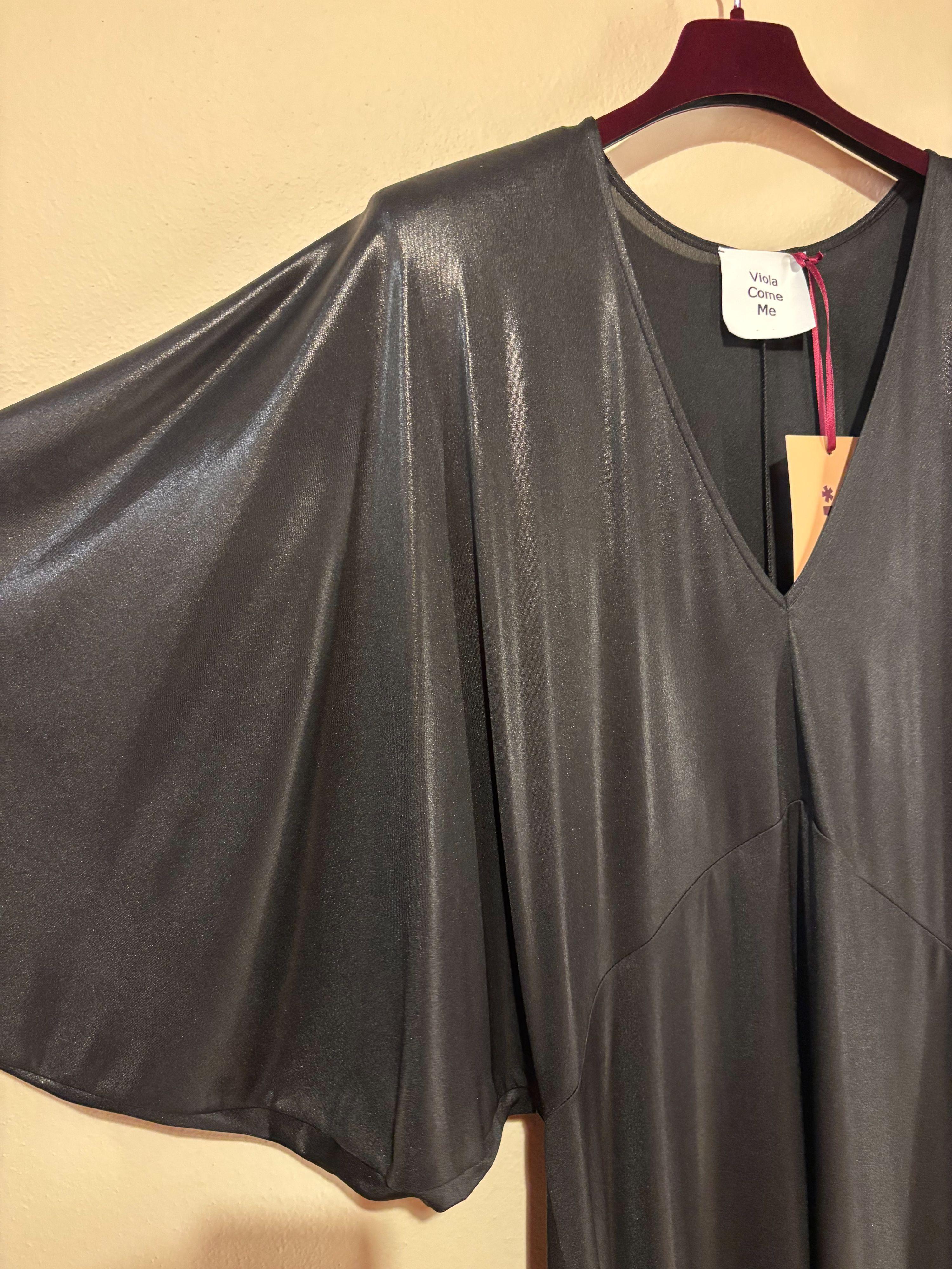 VCM Black Batwing Sleeve Evening Dress