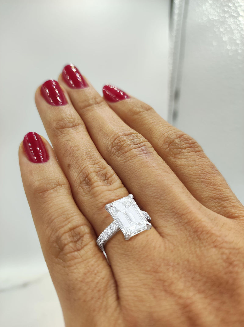 Verde 5ct IGI Certified Lab Grown Solitaire Emerald Cut Diamond Ring