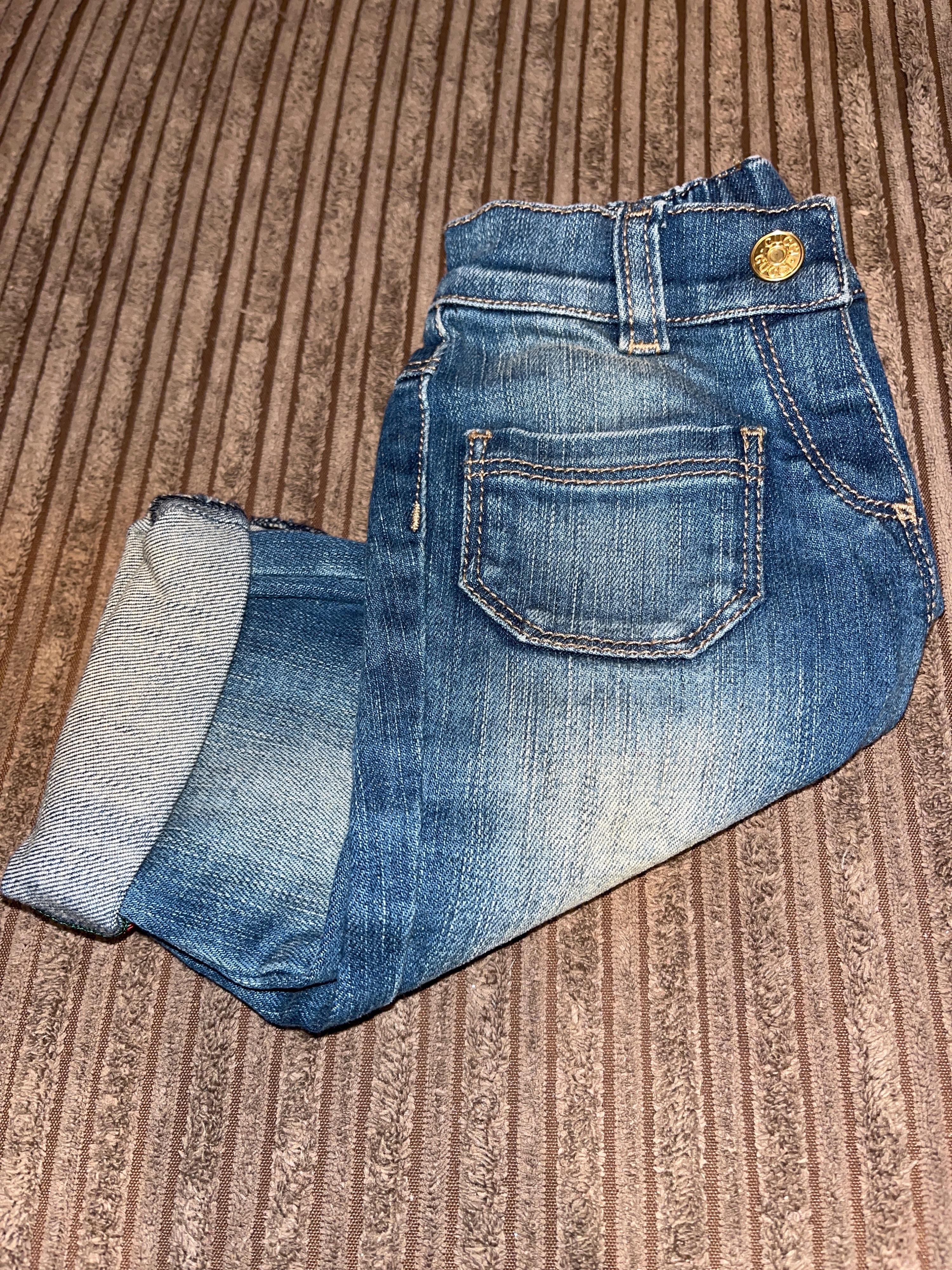 Mid-wash denim jeans