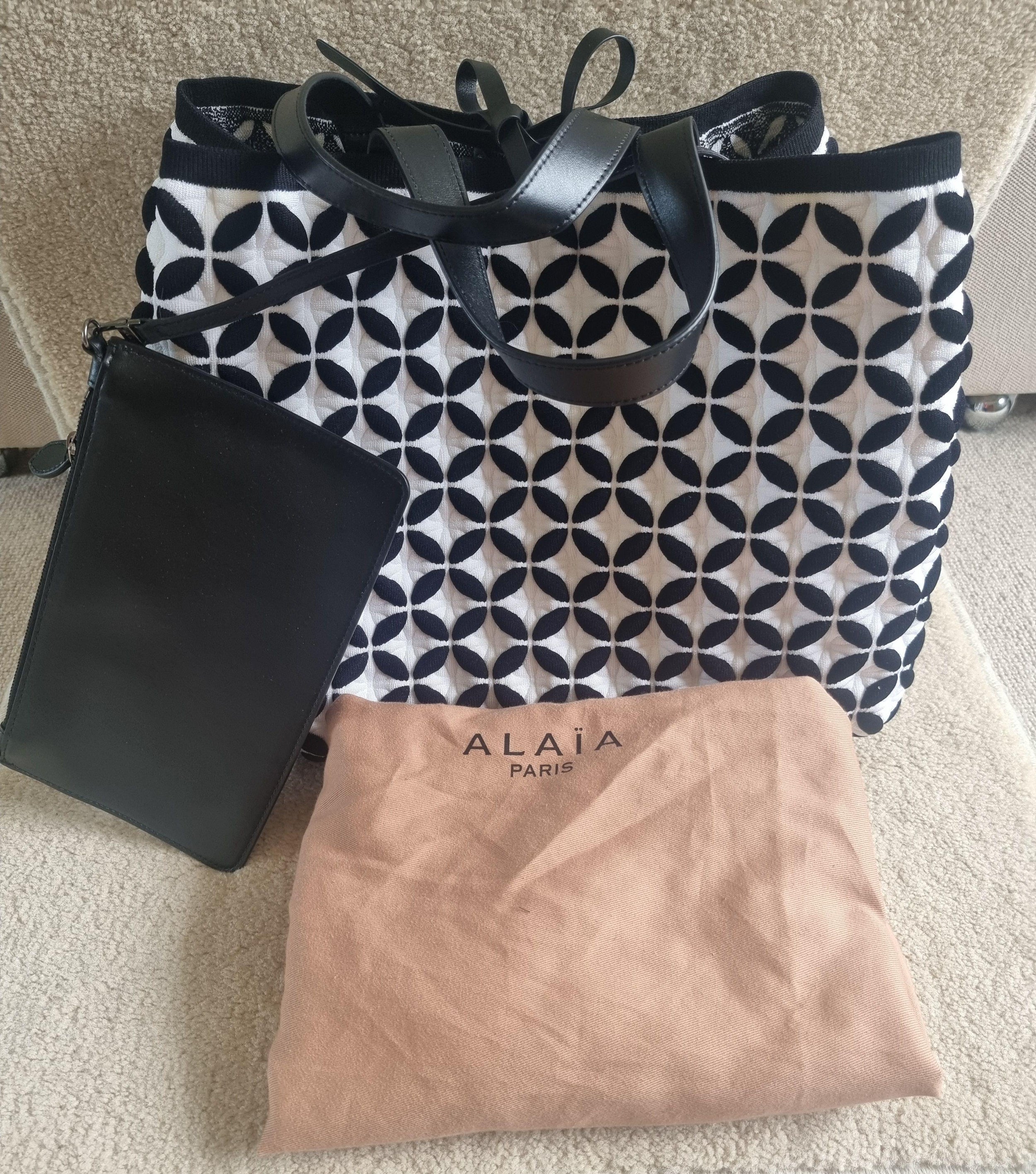 Alaia Black And White Knit Calfskin Maille Marco Petale Cabas tote.