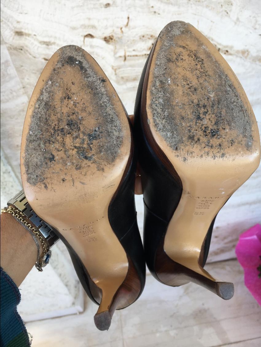 Casadei black leather pumps