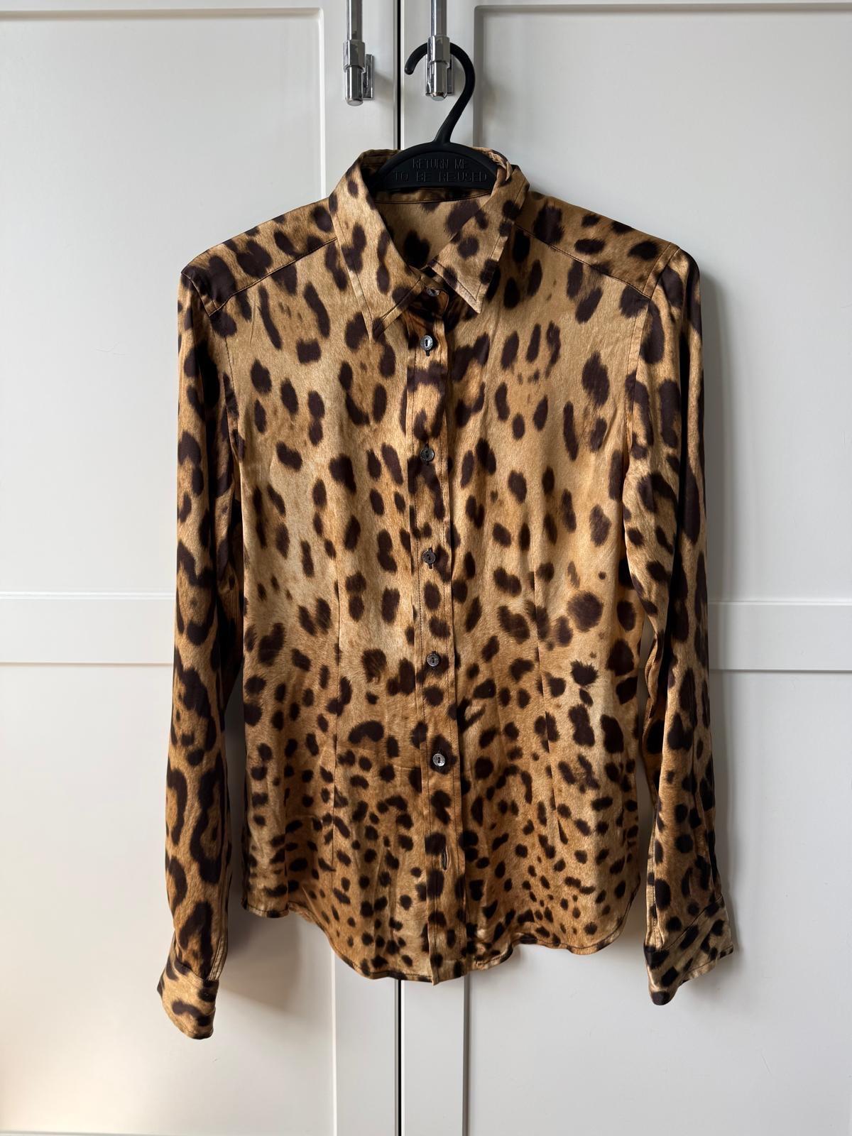 Dolce & Gabbana Leopard Print Blouse