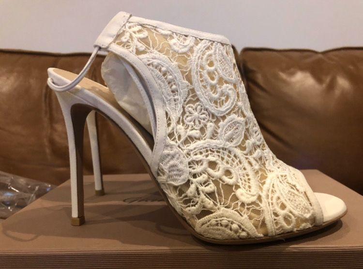 Macramé & suede ankle boots