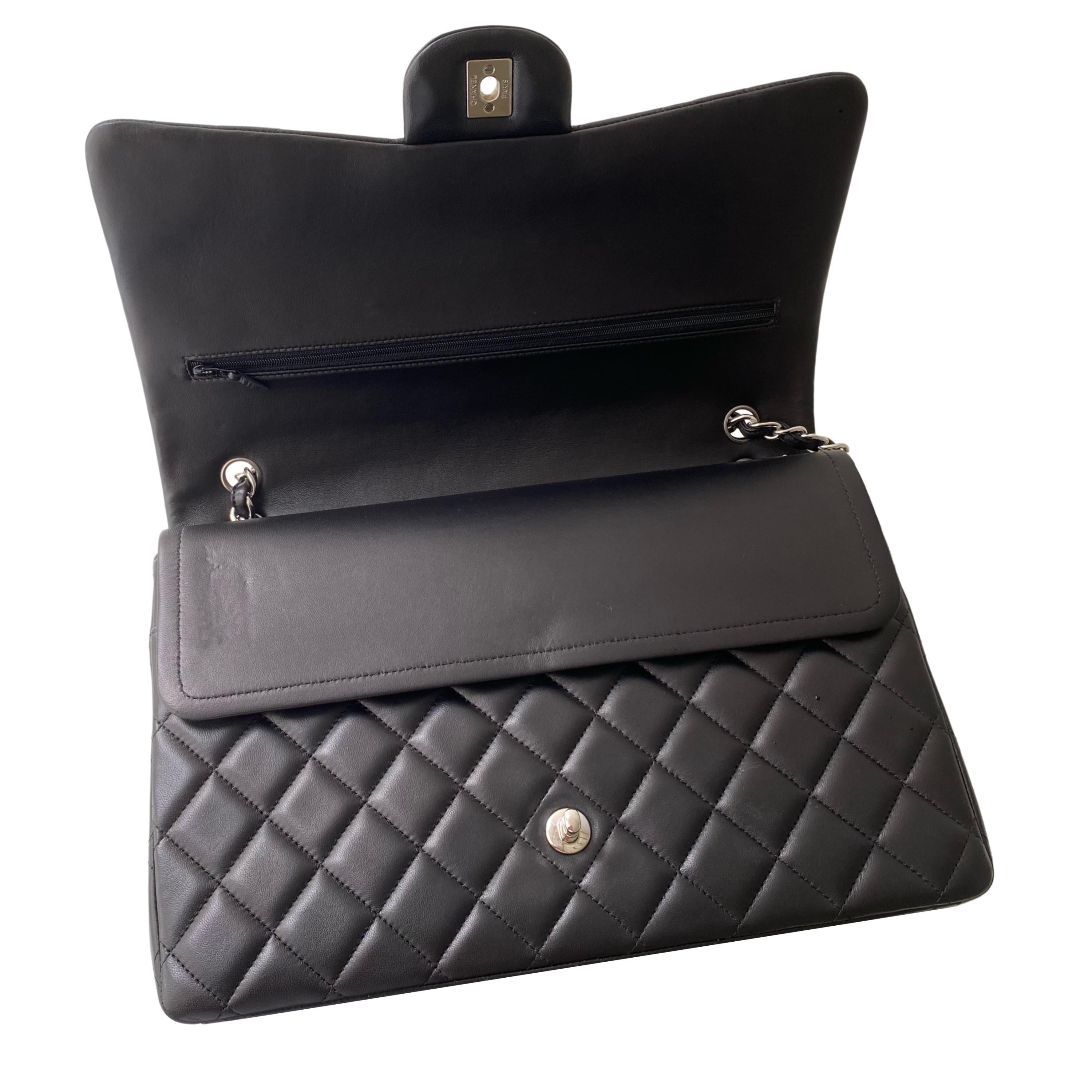 Maxi Lambskin Double Flap