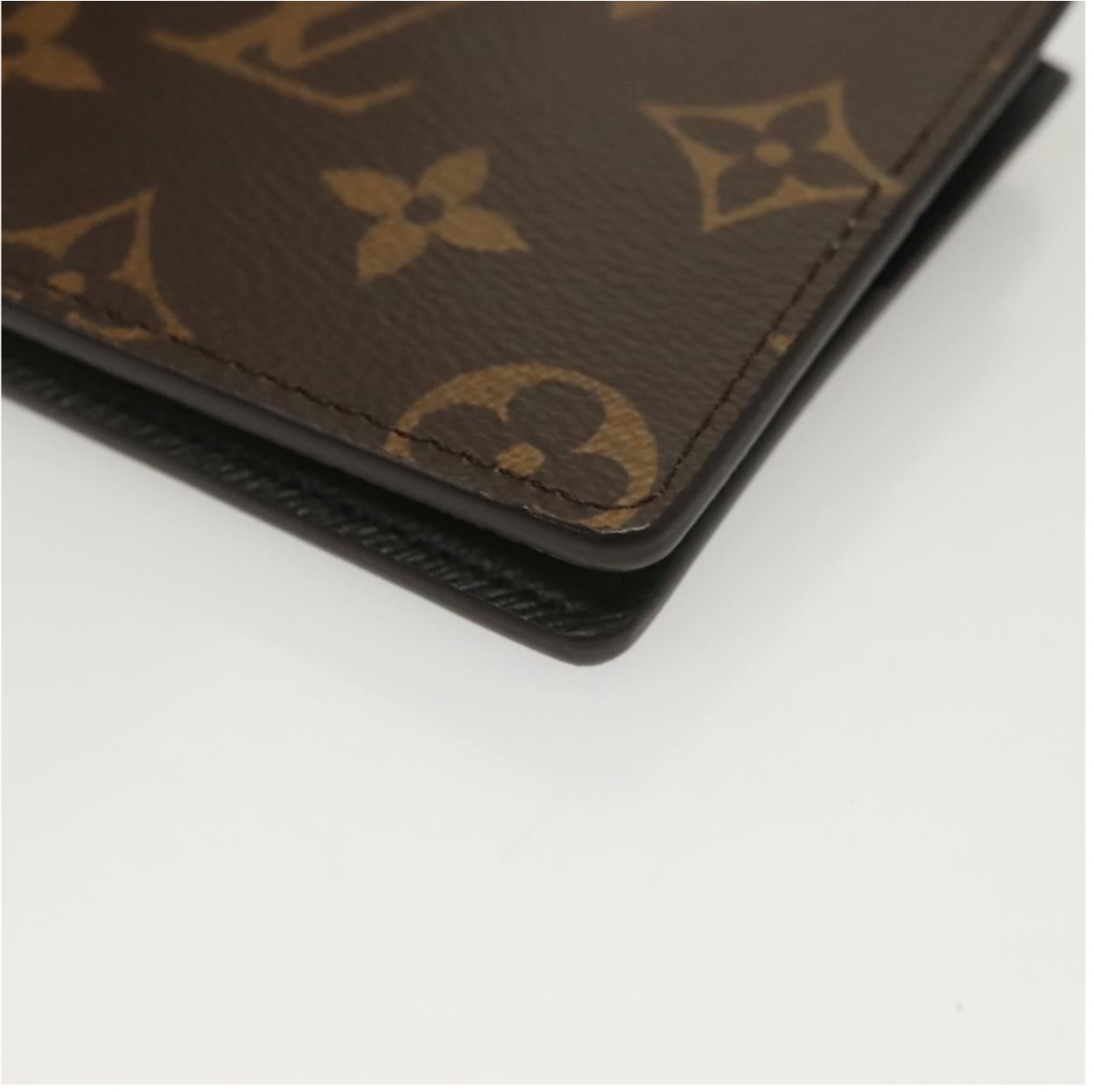 Louis Vuitton Animal Monogram Slender Portefueille Wallet