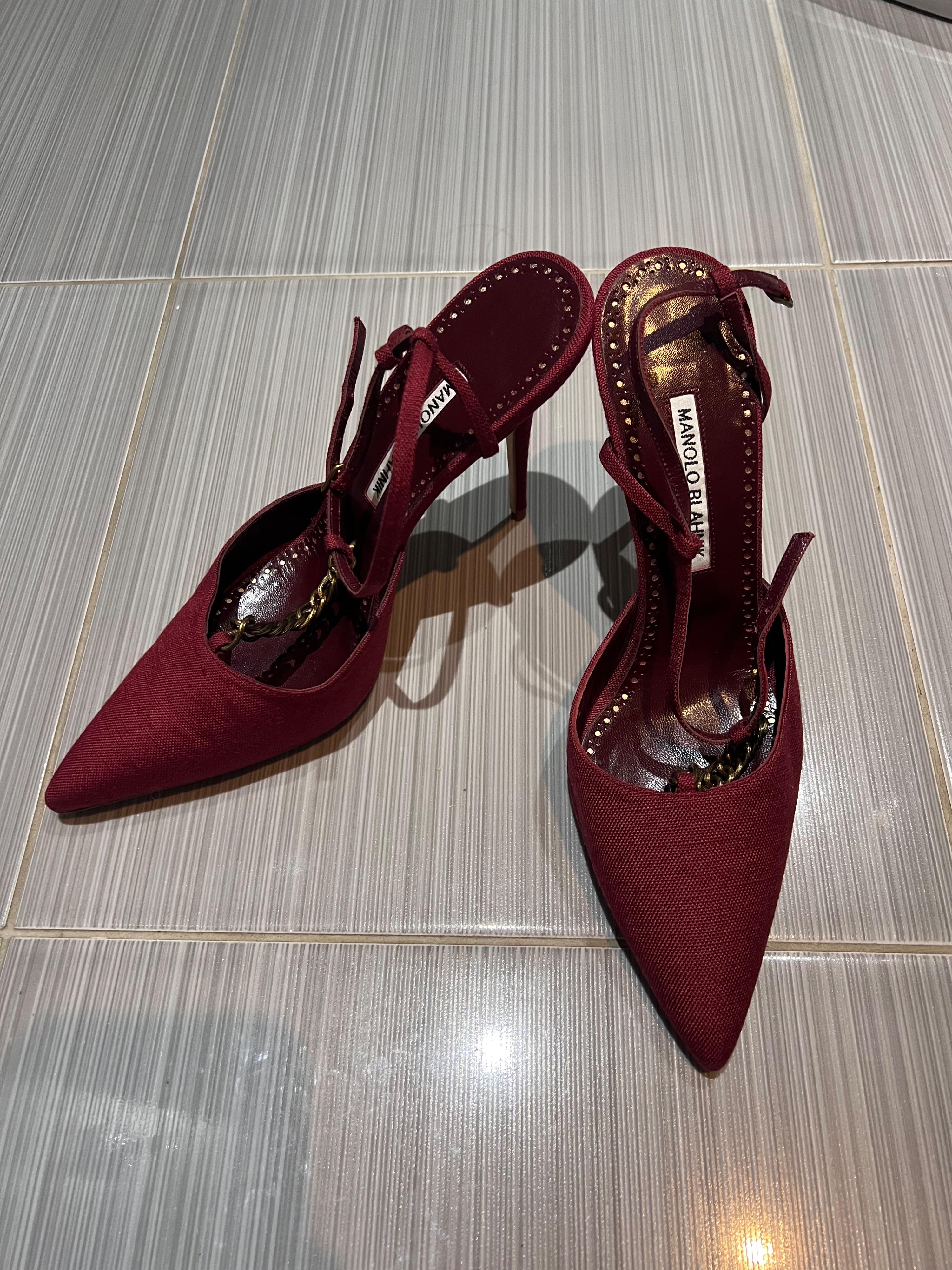 Fefe Chain Pumps