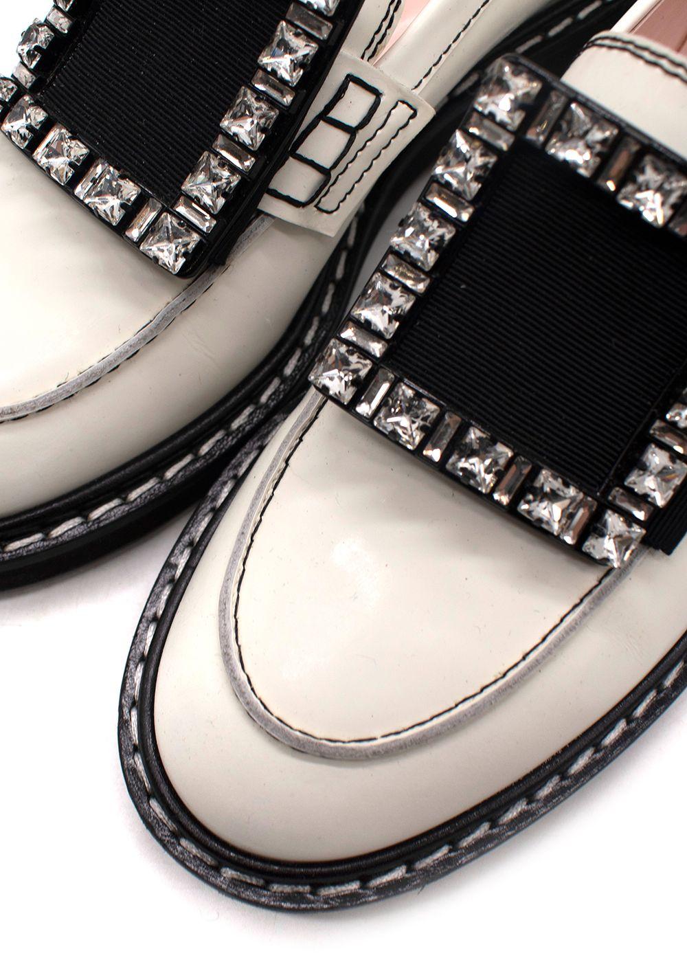 Roger Vivier White Leather Viv' Rangers Strass Buckle Loafers