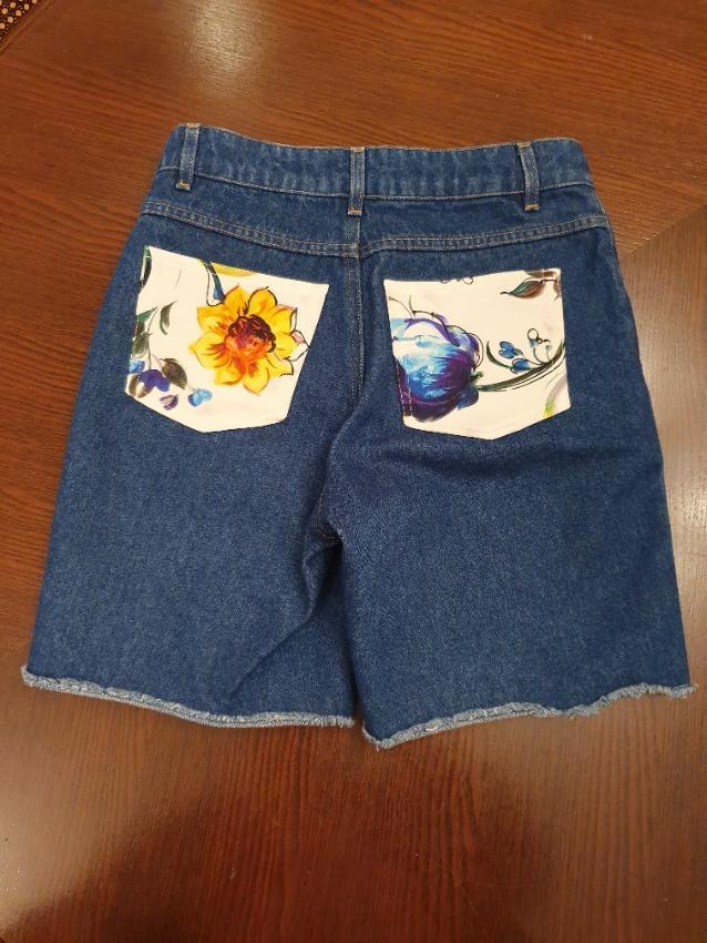 Dolce & Gabbana Contrast Pocket Denim Shorts