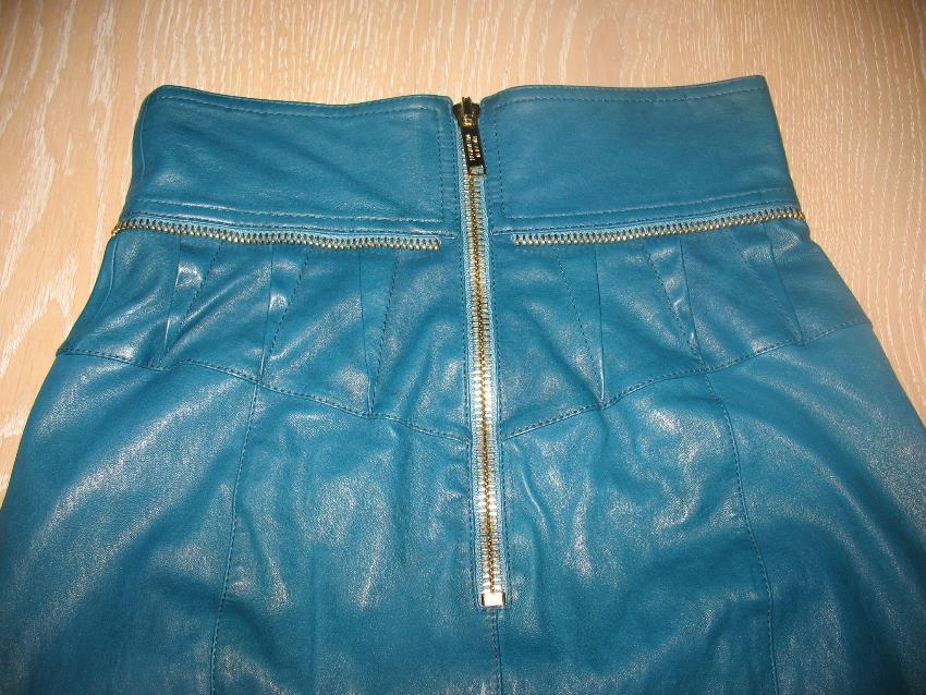 Matthew Williamson Butter-soft leather skirt in turquoise colour