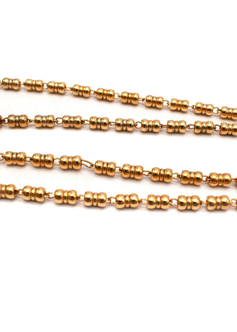 gold tone DG chain necklace