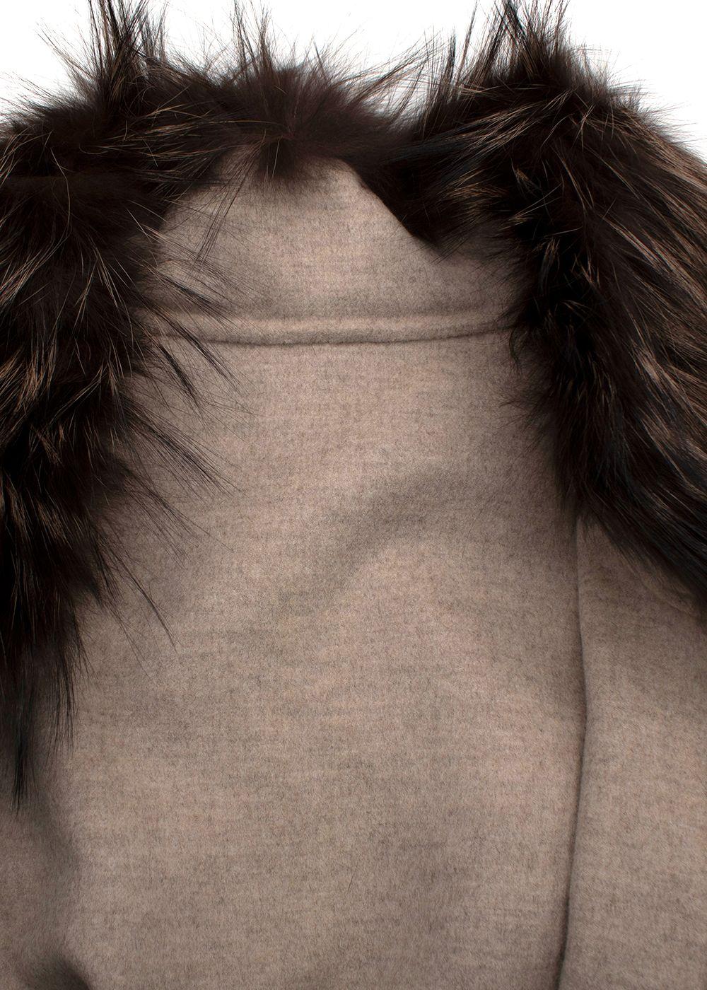 Shaky Loro Piana Wool Cape with Fox Fur Trim