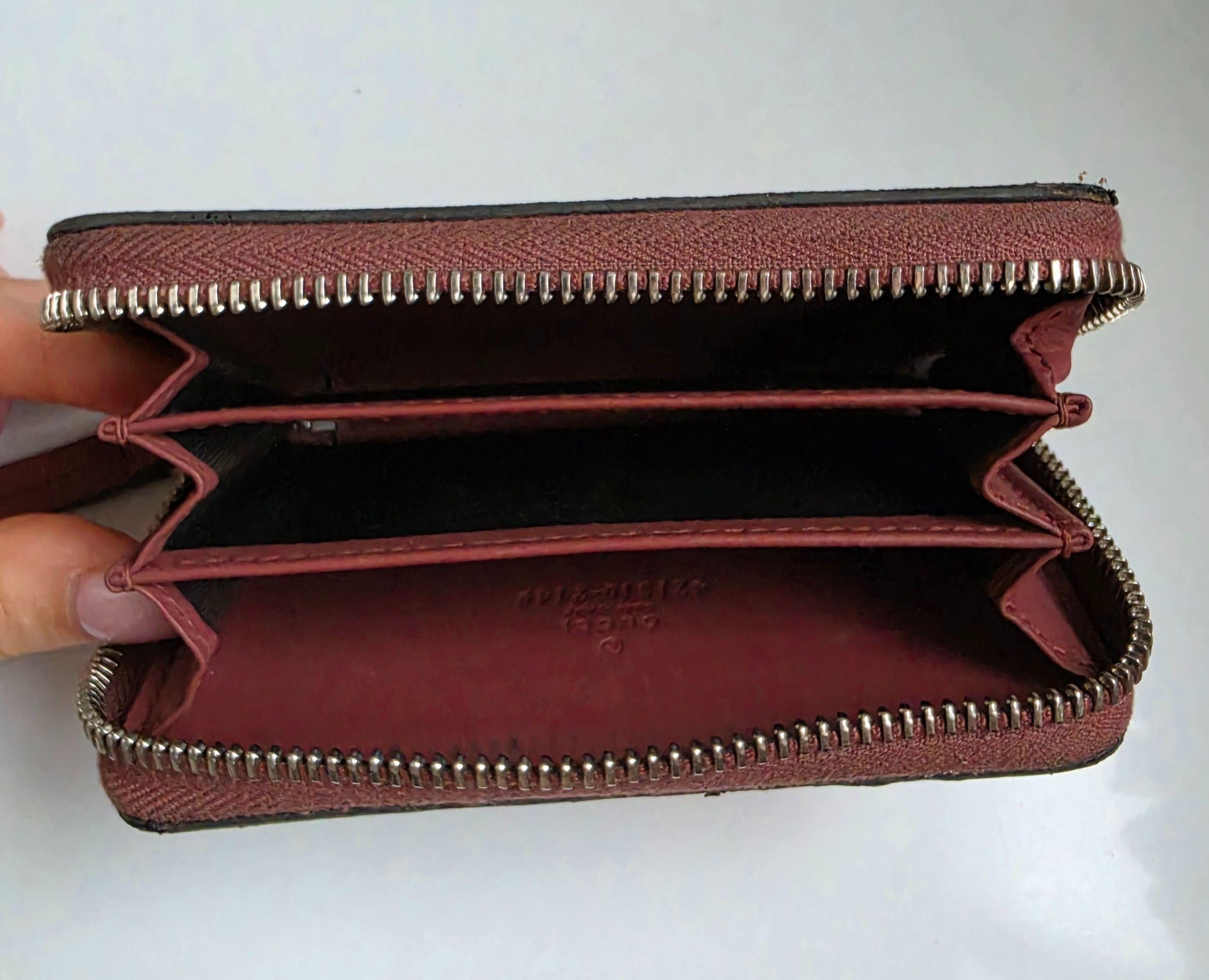 Gucci Supreme Bloom Purse