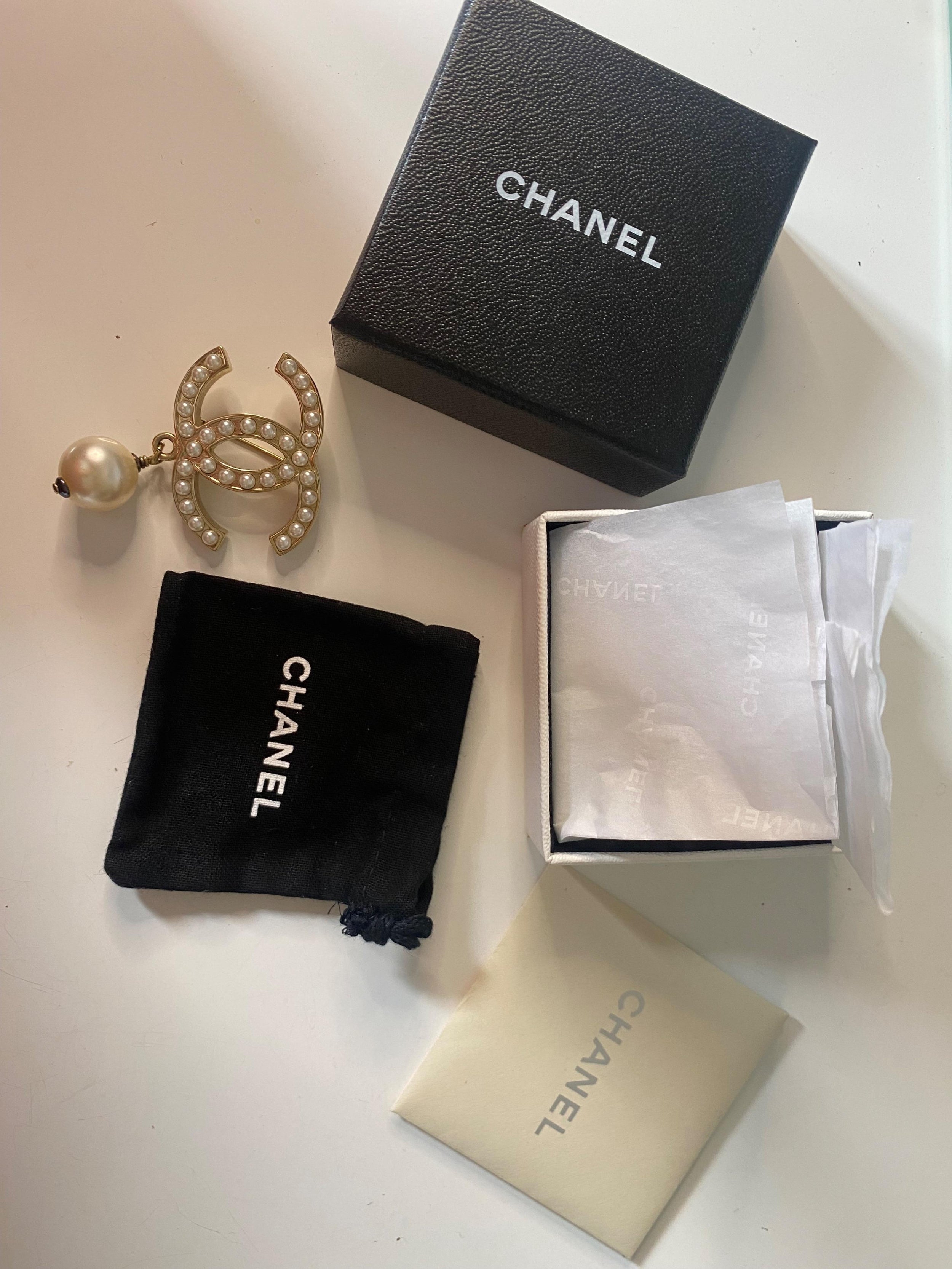 CC Faux Pearl Embellished Gold Tone Brooch