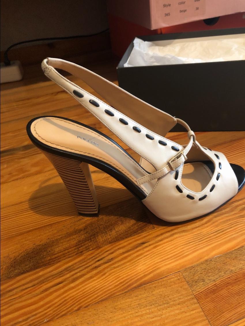 Pollini veal peep toe sandals