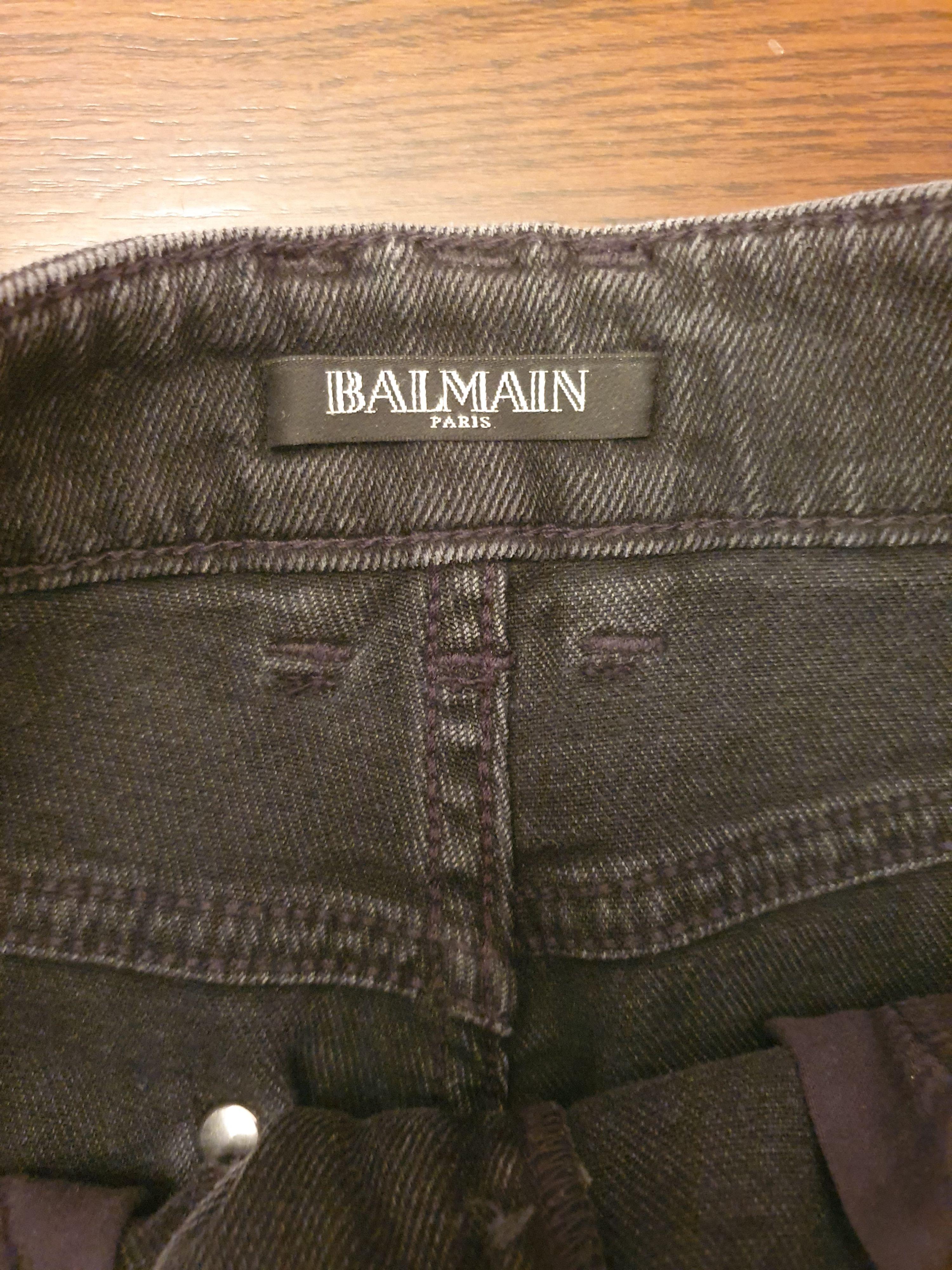 Black denim cut-off bermuda shorts