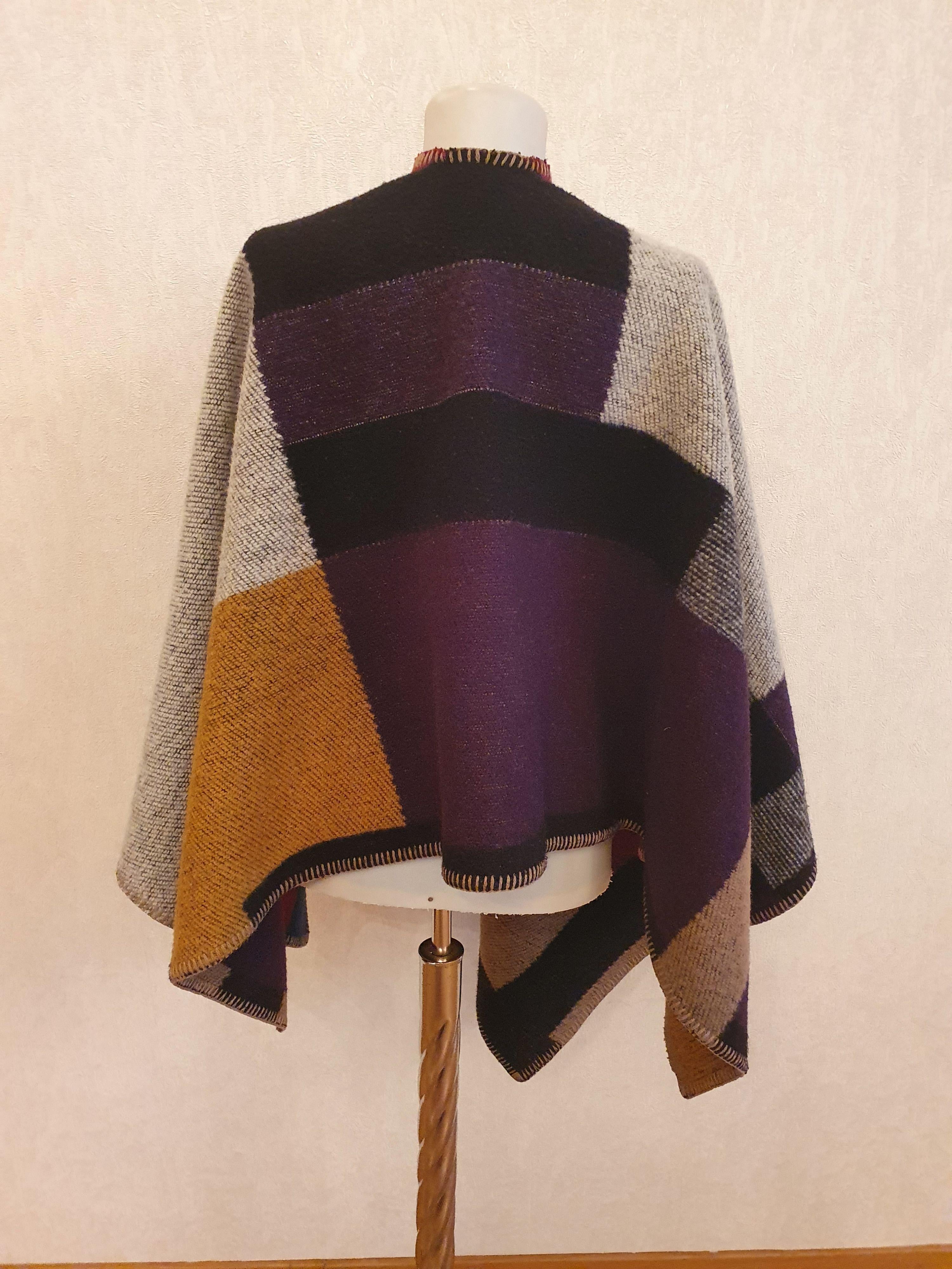 Wool & Cashmere Colourblock Prorsum Poncho