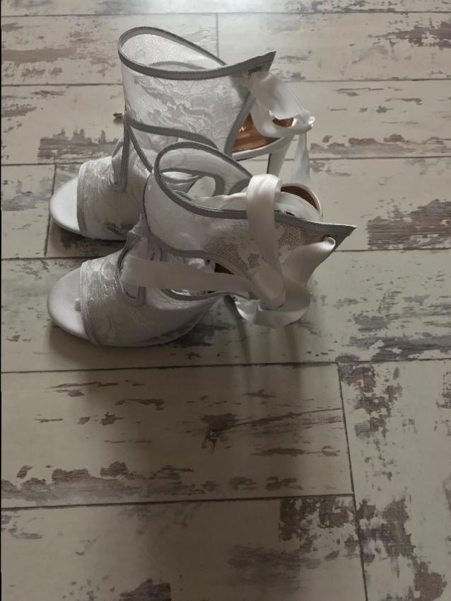 Aquazurra Sexy Thing Bridal 105