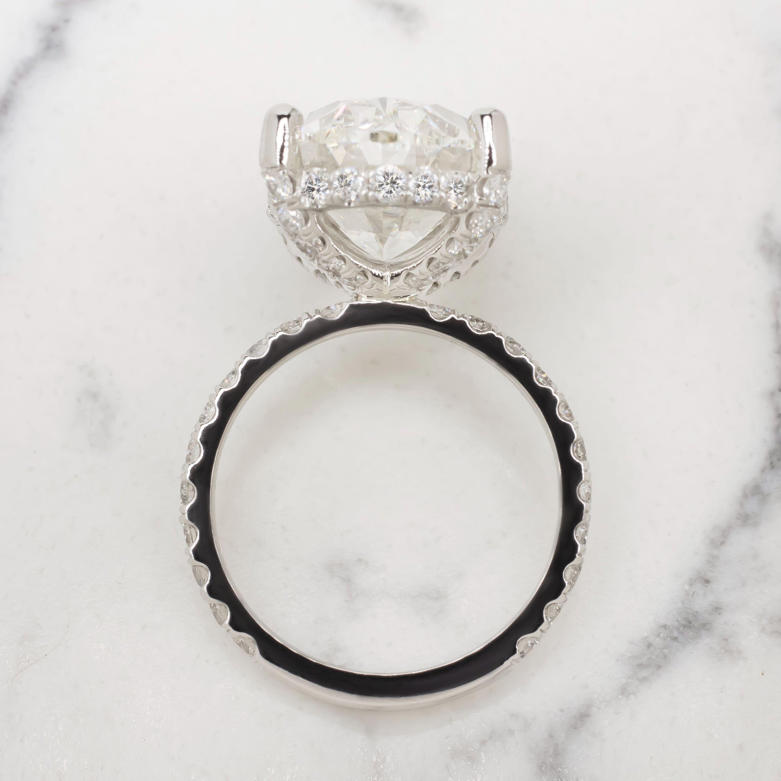 Verde 7ct IGI Certified Lab-grown Oval Cut Diamond Ring