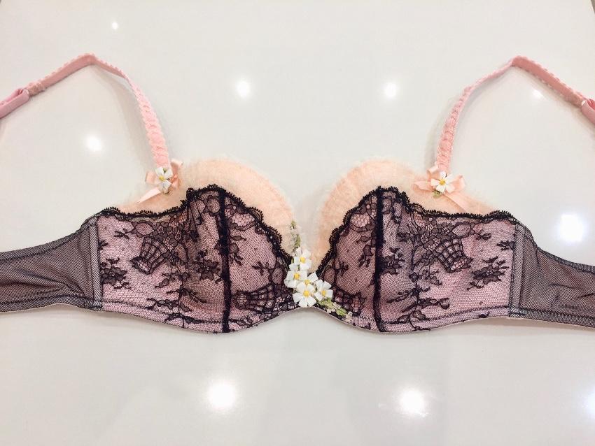 Chantal Thomass Pink Tulle & Black Leavers Lace Hand Embroidered Daisy Set