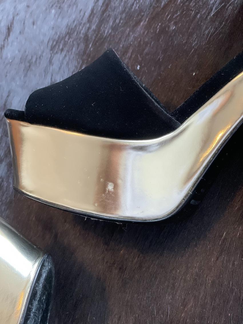 Nicholas Kirkwood Polly Petal velvet and leather platform sandals