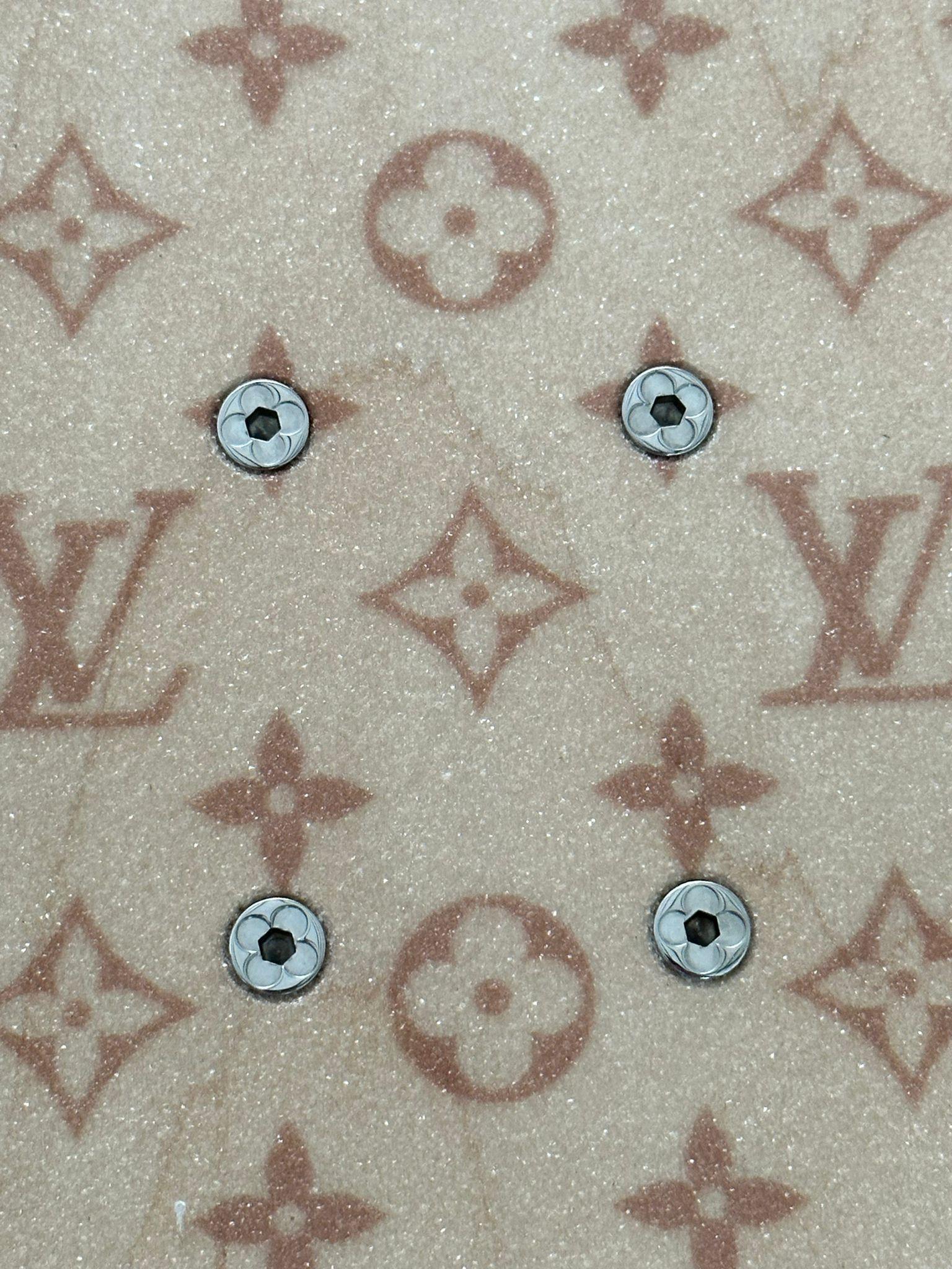 Virgil Abloh Monogram LV Skateboard