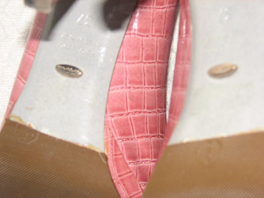 Sergio Rossi heather coloured crocodile print pumps