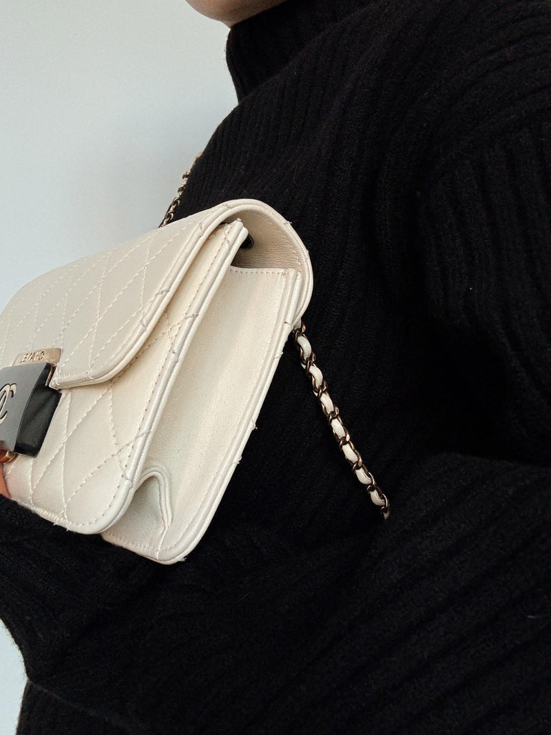 Chanel Cream Quilted Leather Shoulder Bag