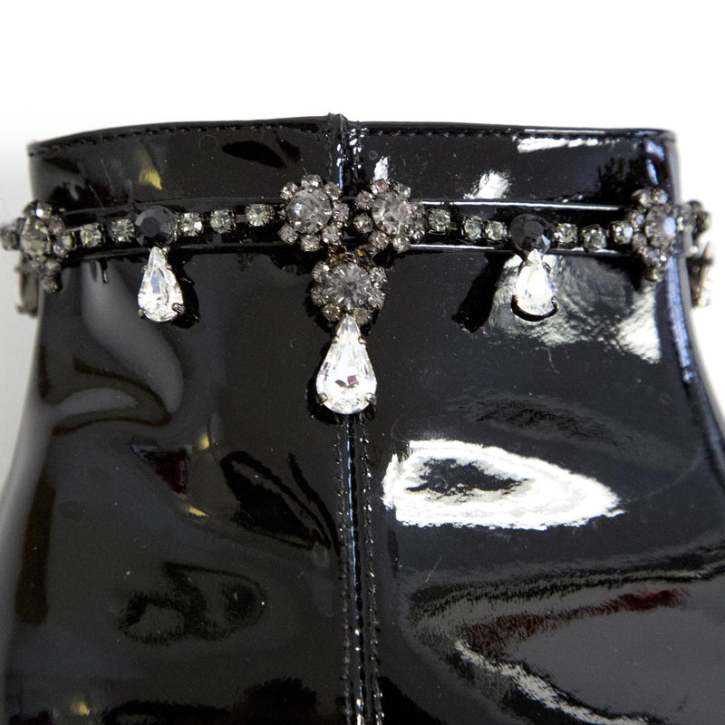 Missouri kids dangle patent leather boots
