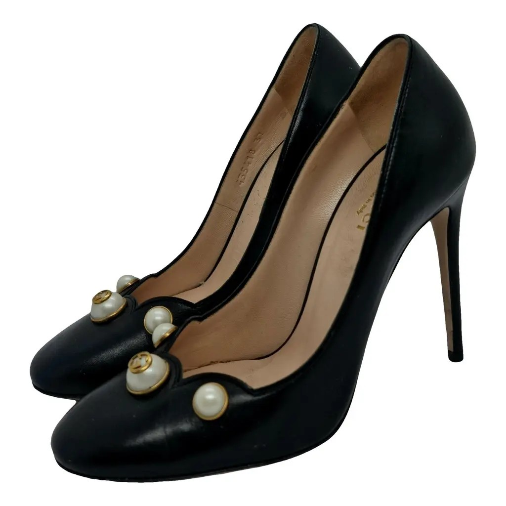 Gucci Embellished Black Leather Pumps