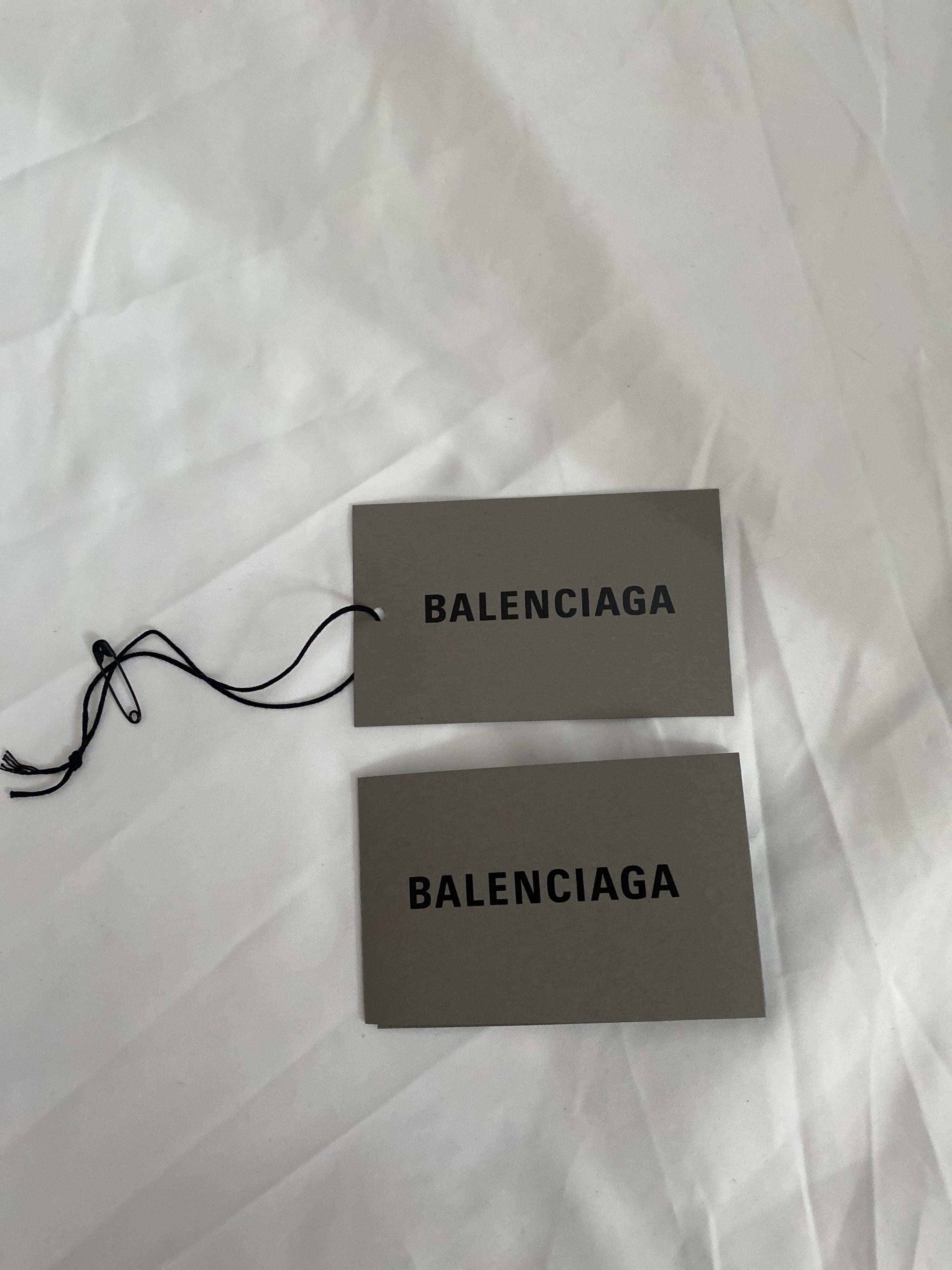Silver leather Everyday zip pouch