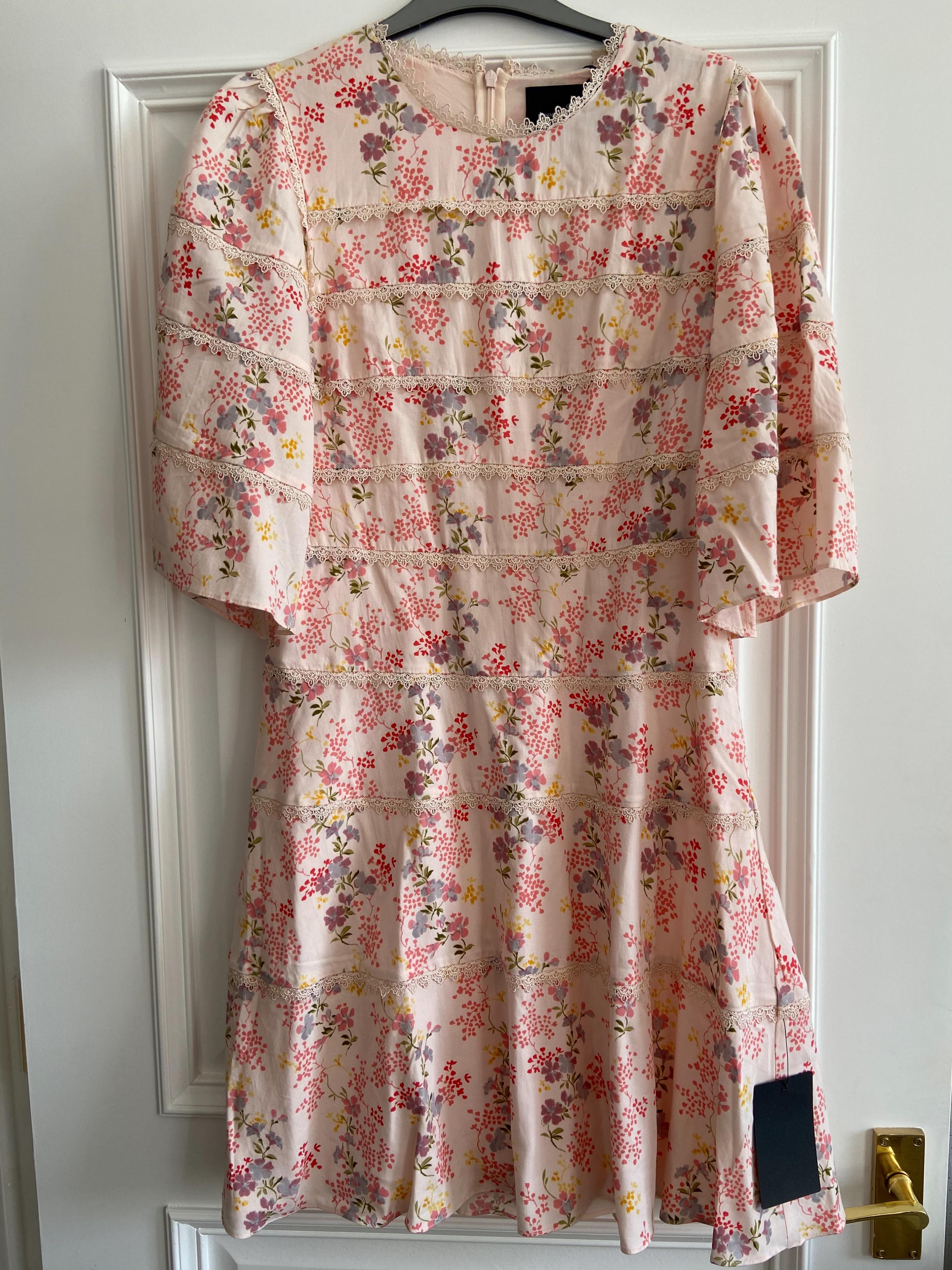 Pink Floral Lace Trimmed Short Dress