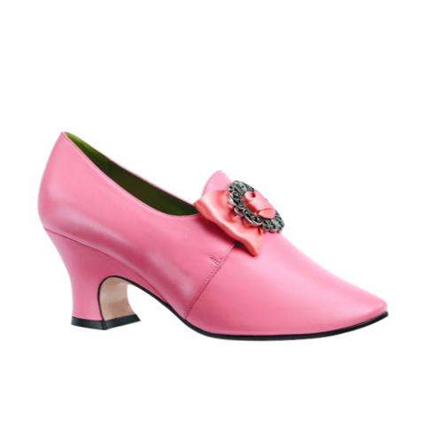 Gucci Bright Peach Leather Pumps with Satin/Crystal Bow