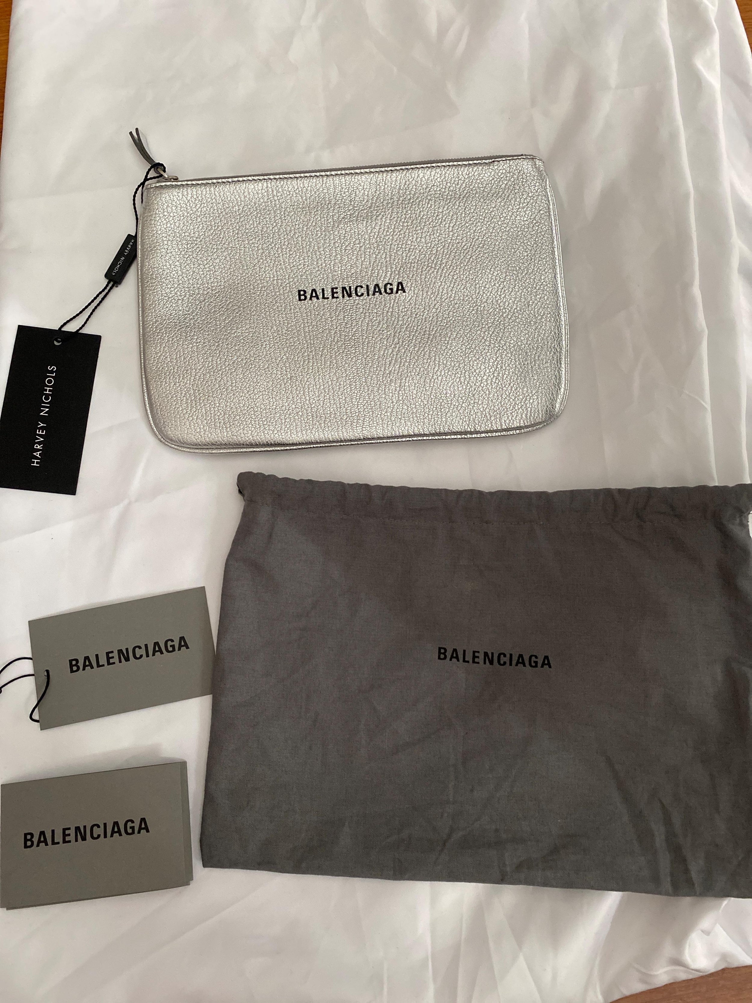 Silver leather Everyday zip pouch
