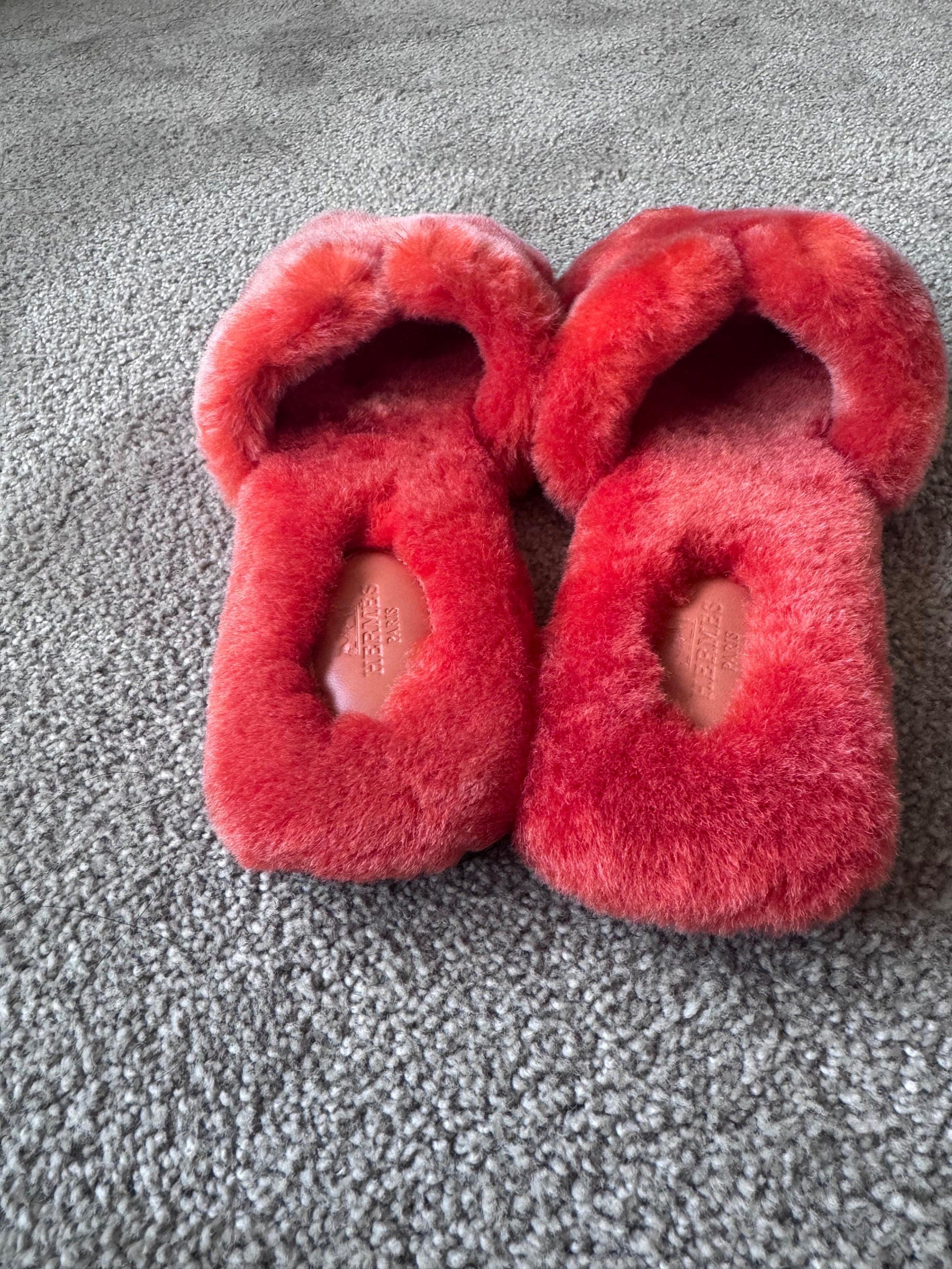 Hermes Pink Shearling Oran Sandals