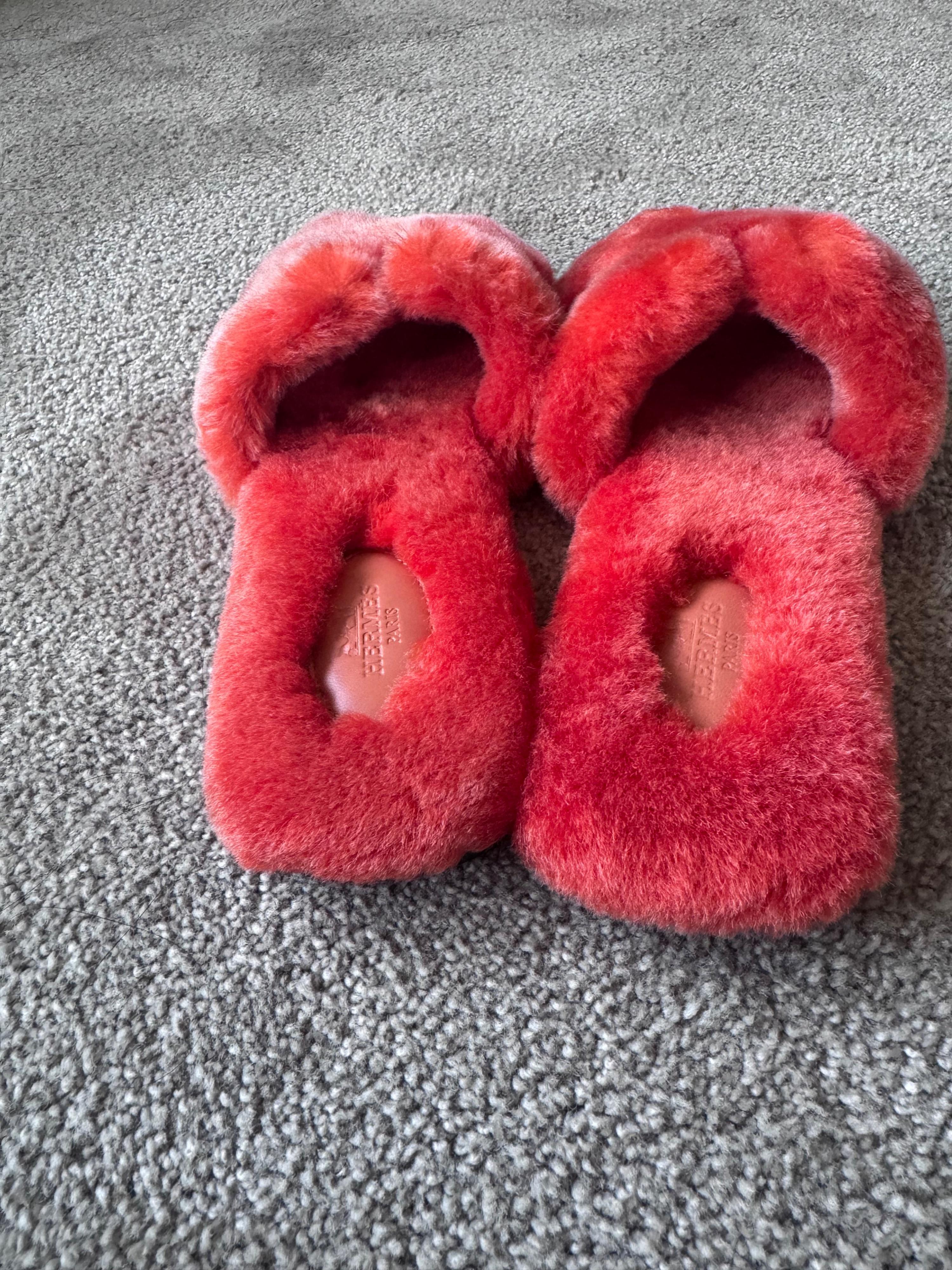Hermes Pink Shearling Oran Sandals
