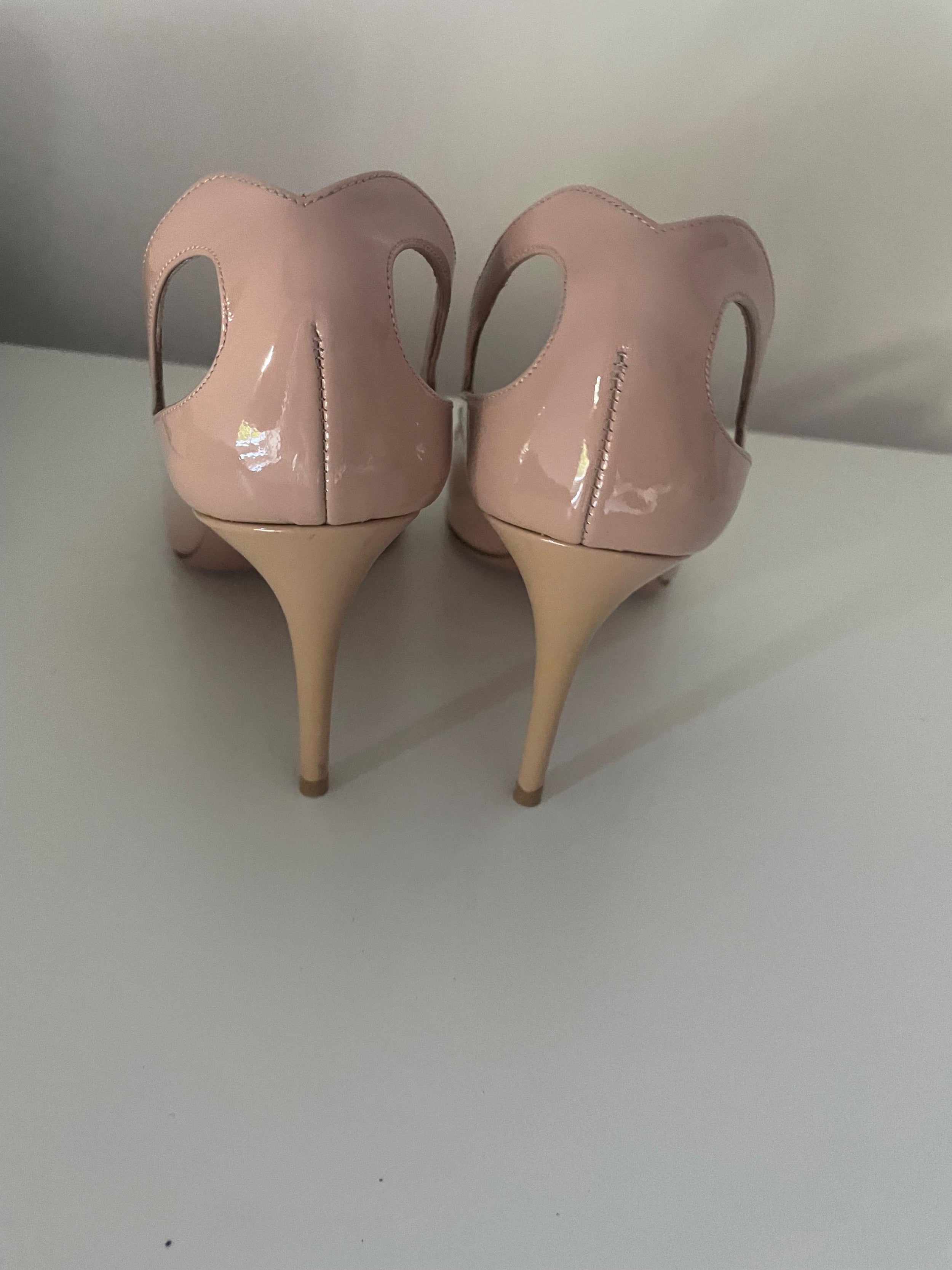 Aquazzura Nude Court Heels