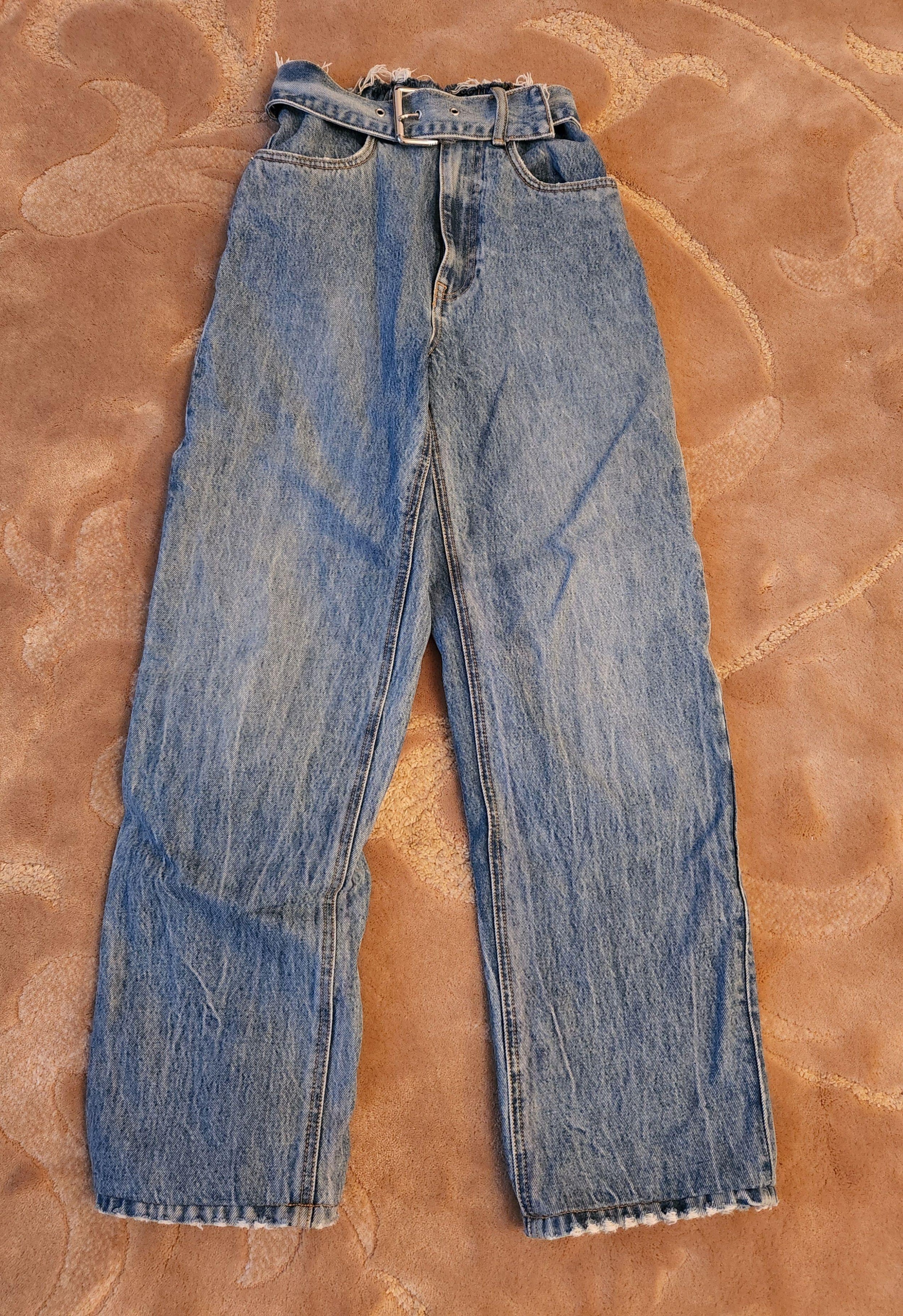 High Waist Belted Jeans