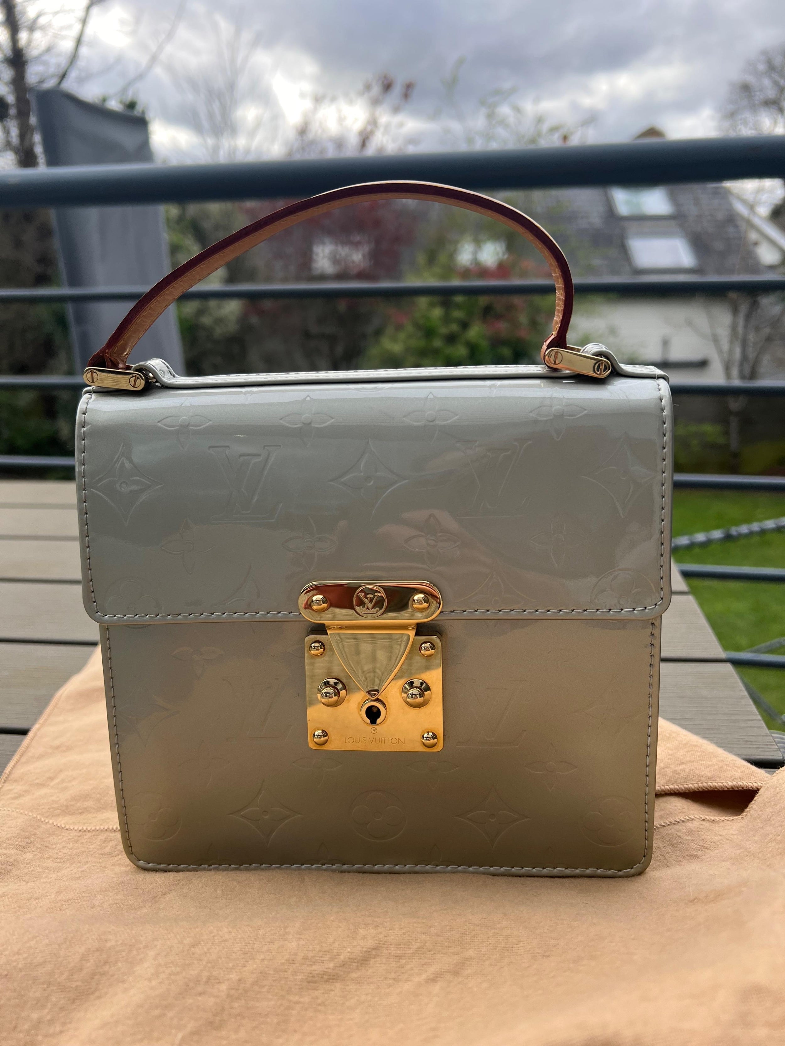 Louis Vuitton Silver Vernis Spring Street Top Handle Bag