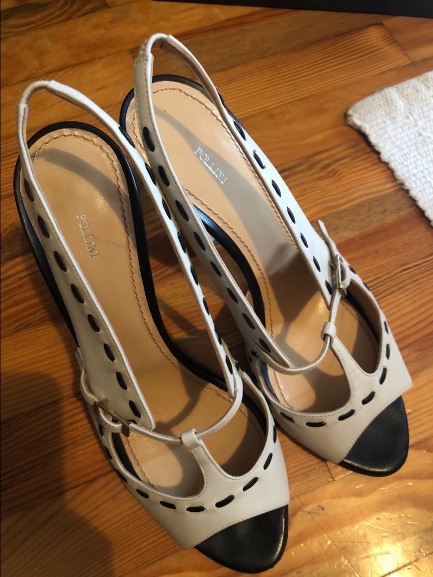 Pollini veal peep toe sandals
