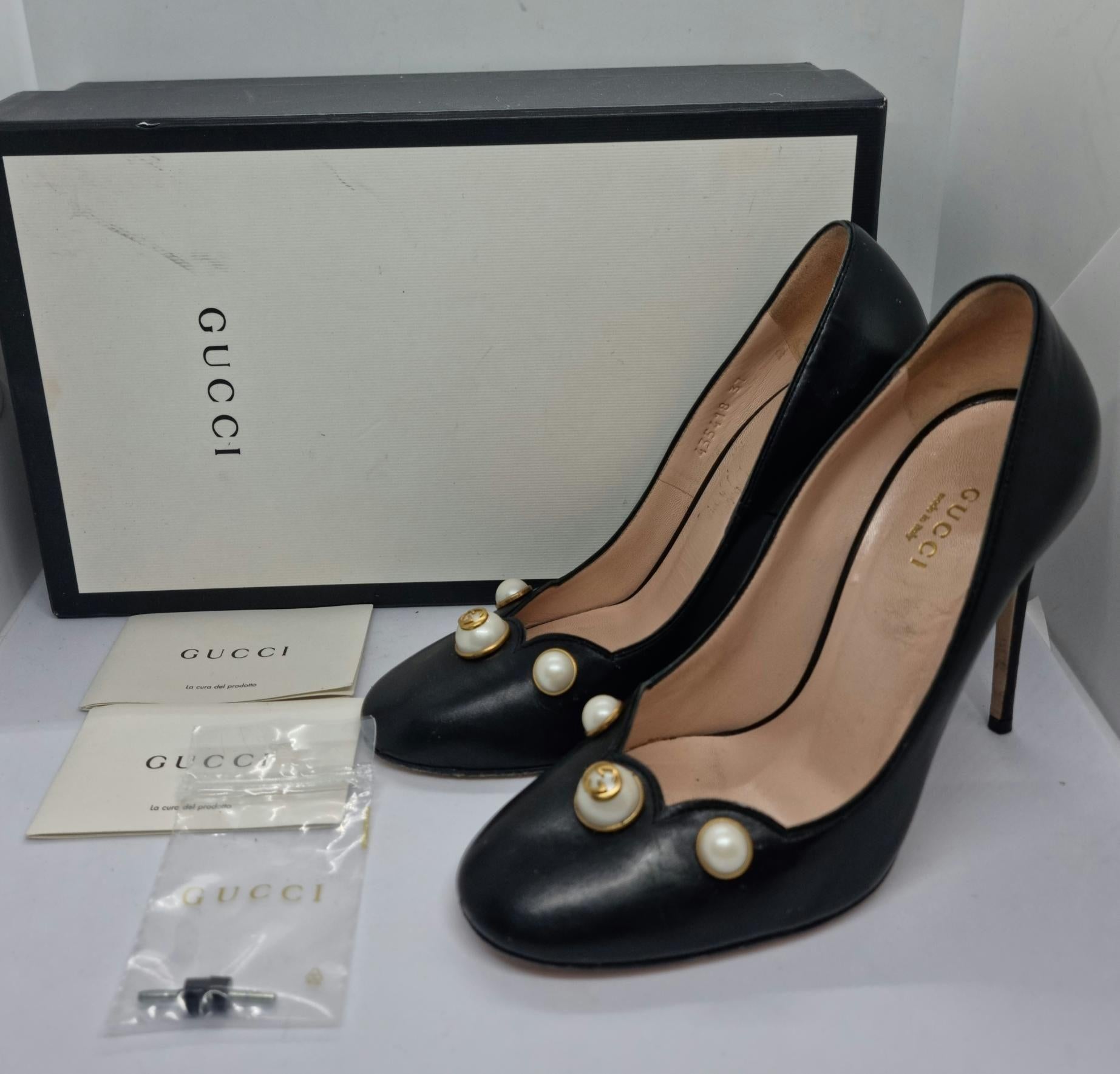 Gucci Embellished Black Leather Pumps