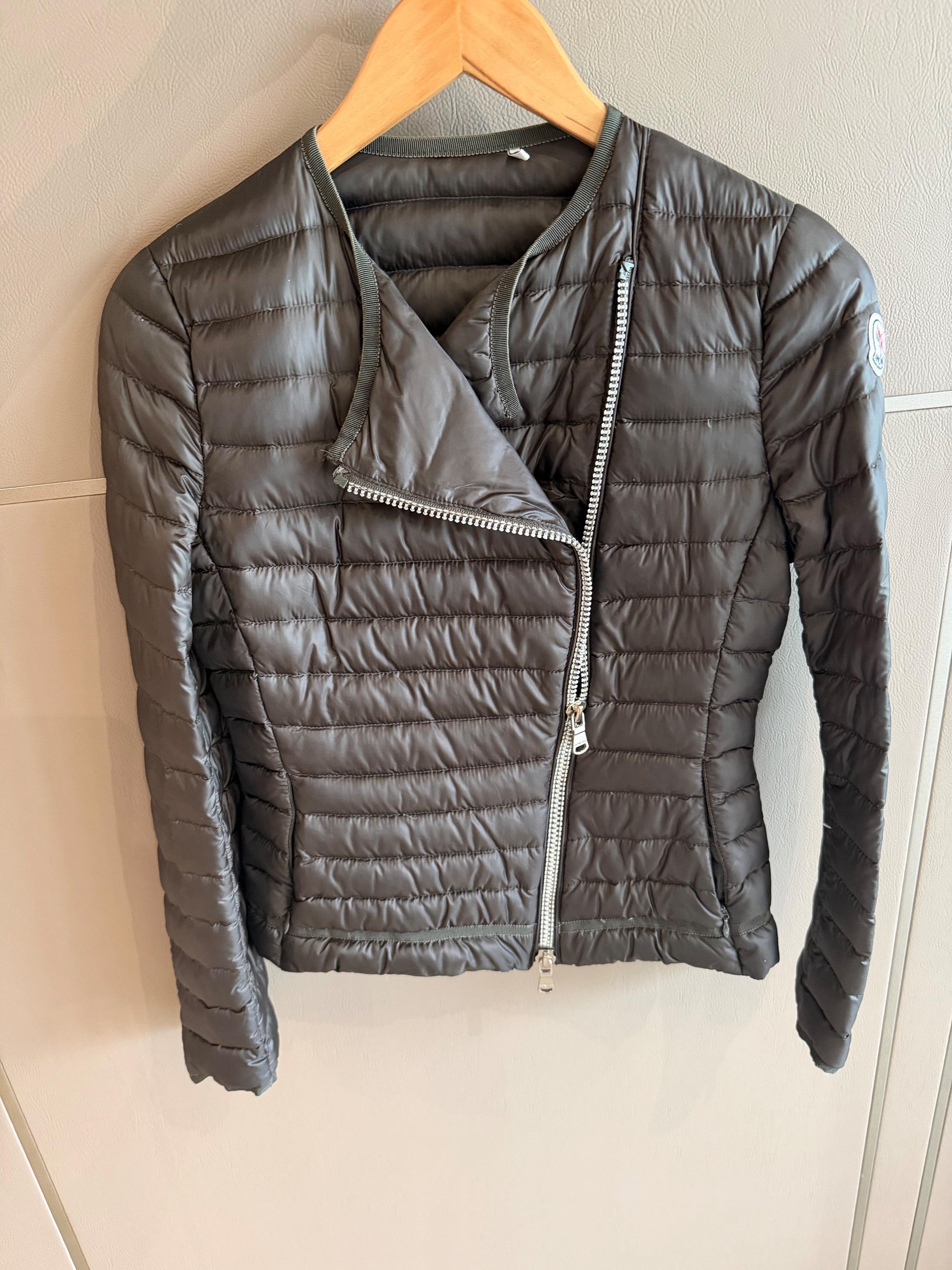 Moncler Lightweight Quilted Military Green jacket