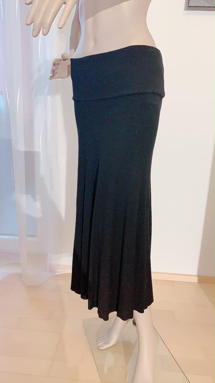 Donna Karan Black Strech Jersey MIdi Skirt